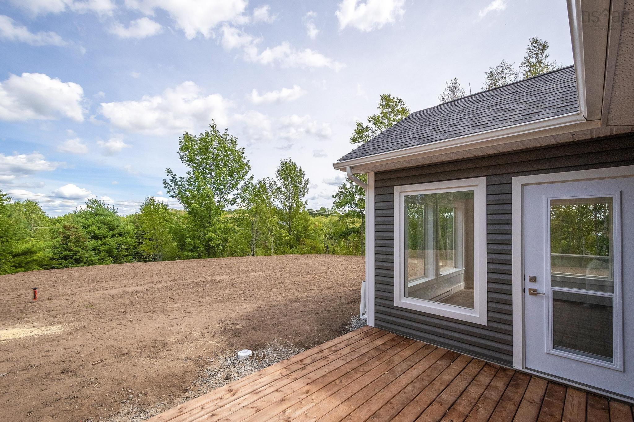 $474,900.00: 38 Pemberton Avenue, Garlands Crossing