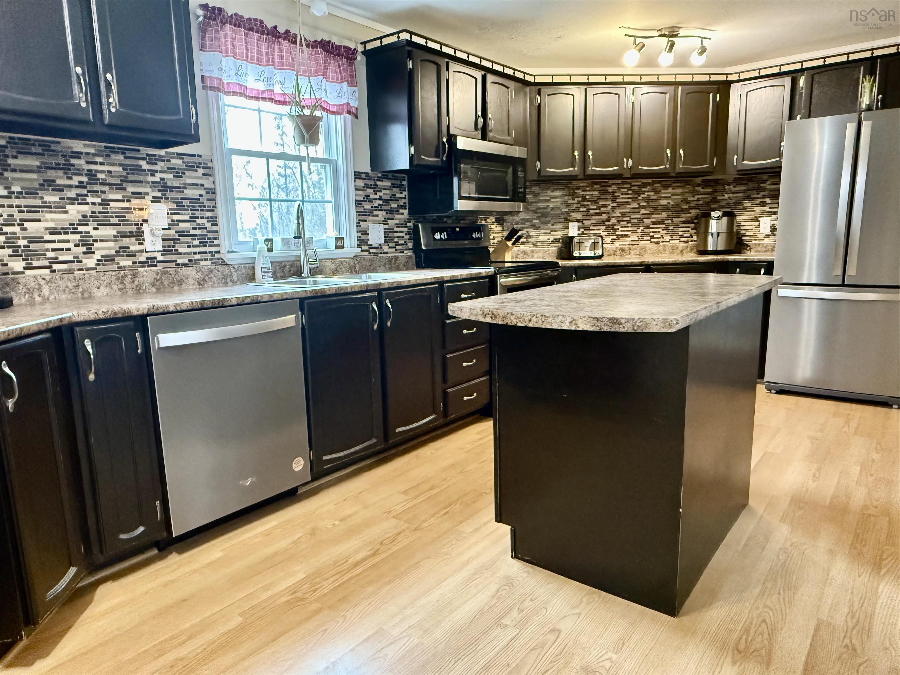 $189,000.00: 11 Forest View Drive, Barrington Passage