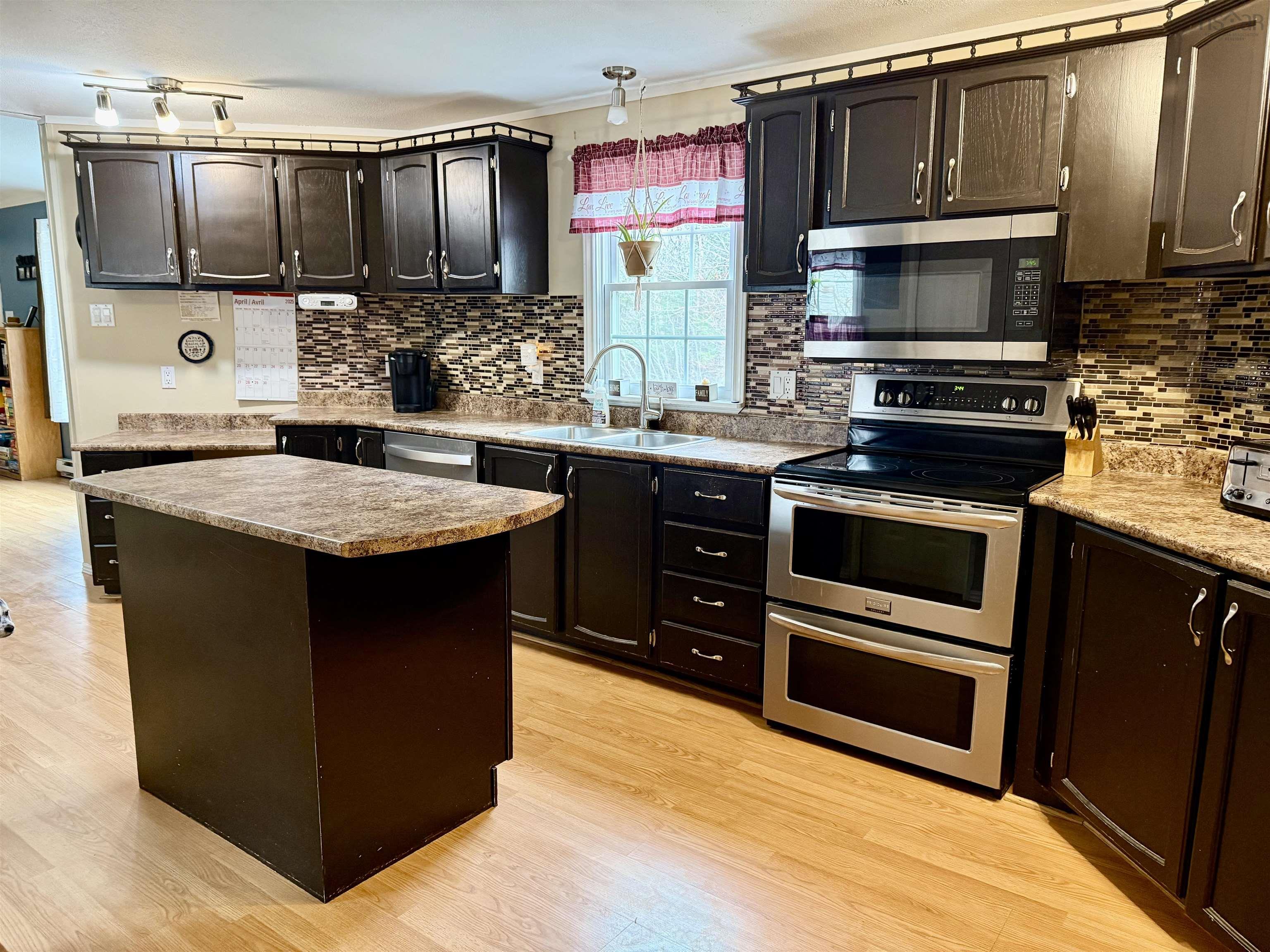 $189,000.00: 11 Forest View Drive, Barrington Passage