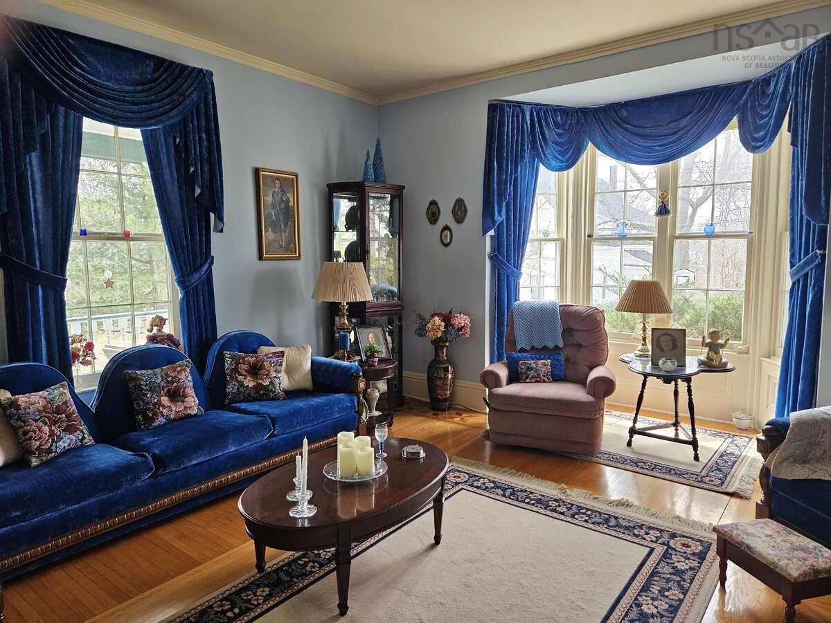 $415,000.00: 85 Alexander Street, New Glasgow