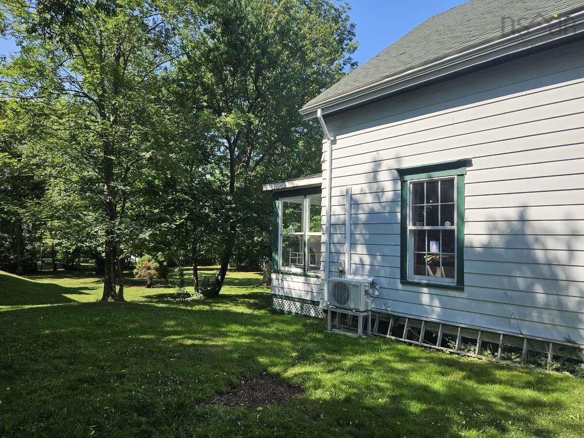 $415,000.00: 85 Alexander Street, New Glasgow