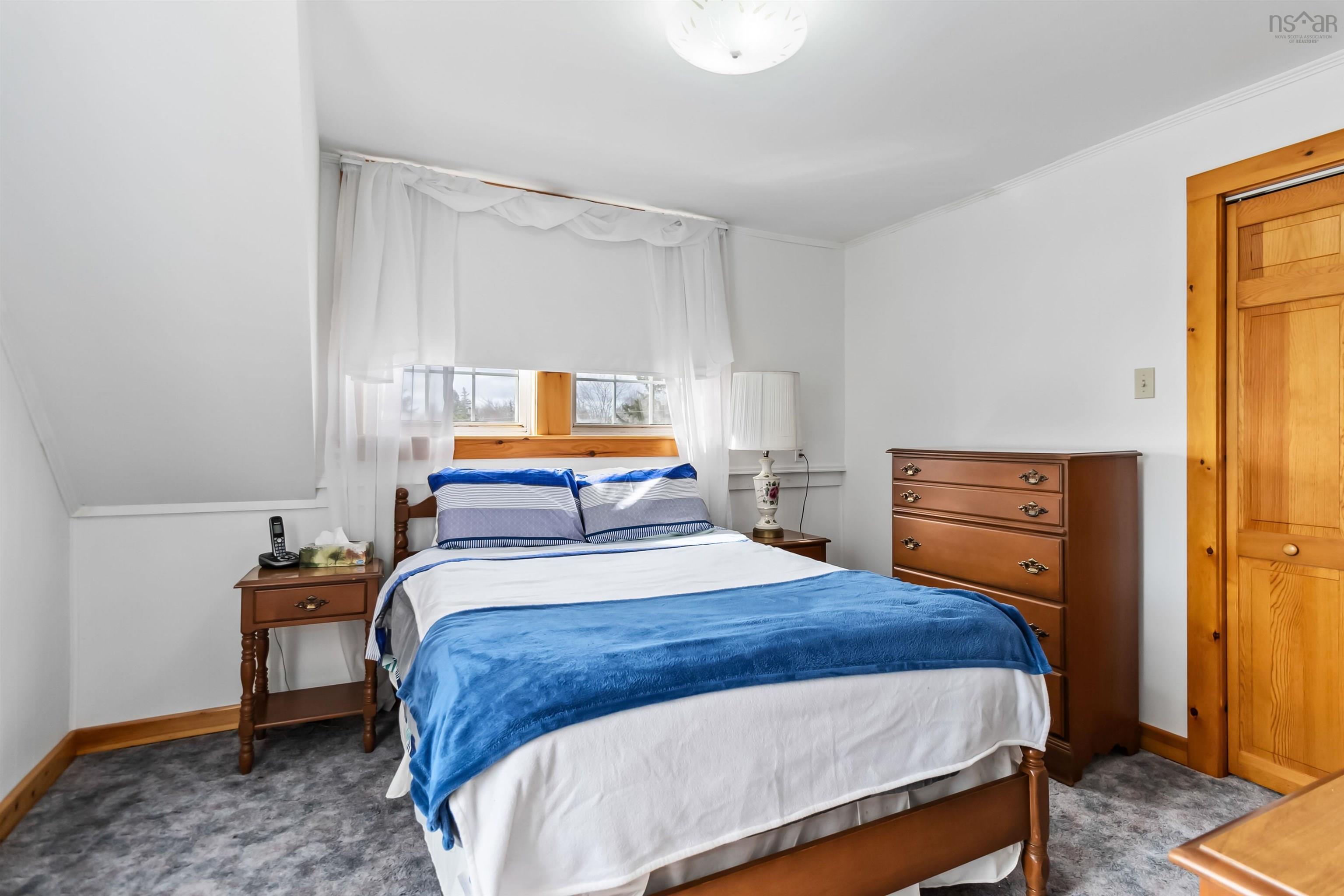 $459,999.00: 1285 Shore Road, Churchover