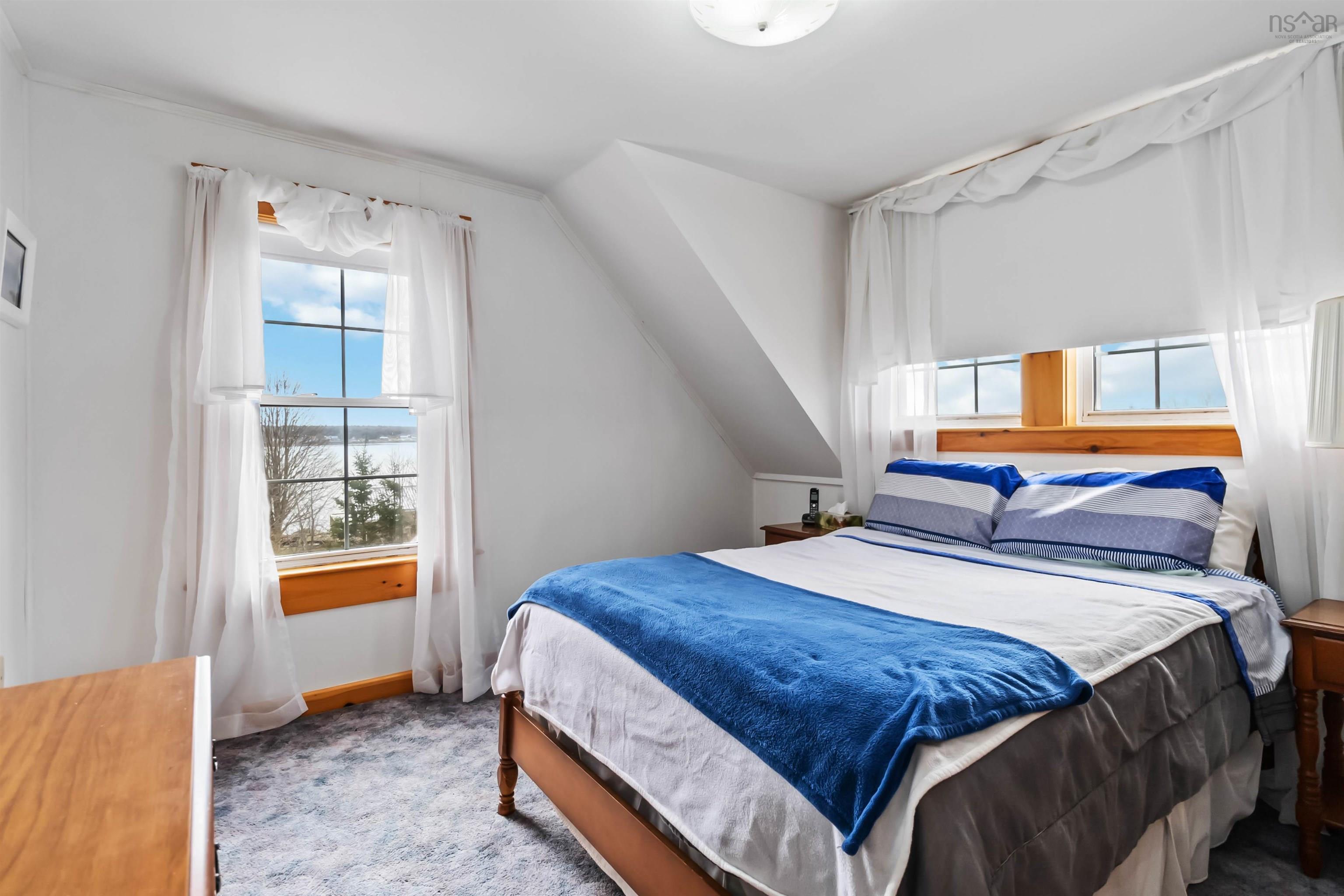 $459,999.00: 1285 Shore Road, Churchover