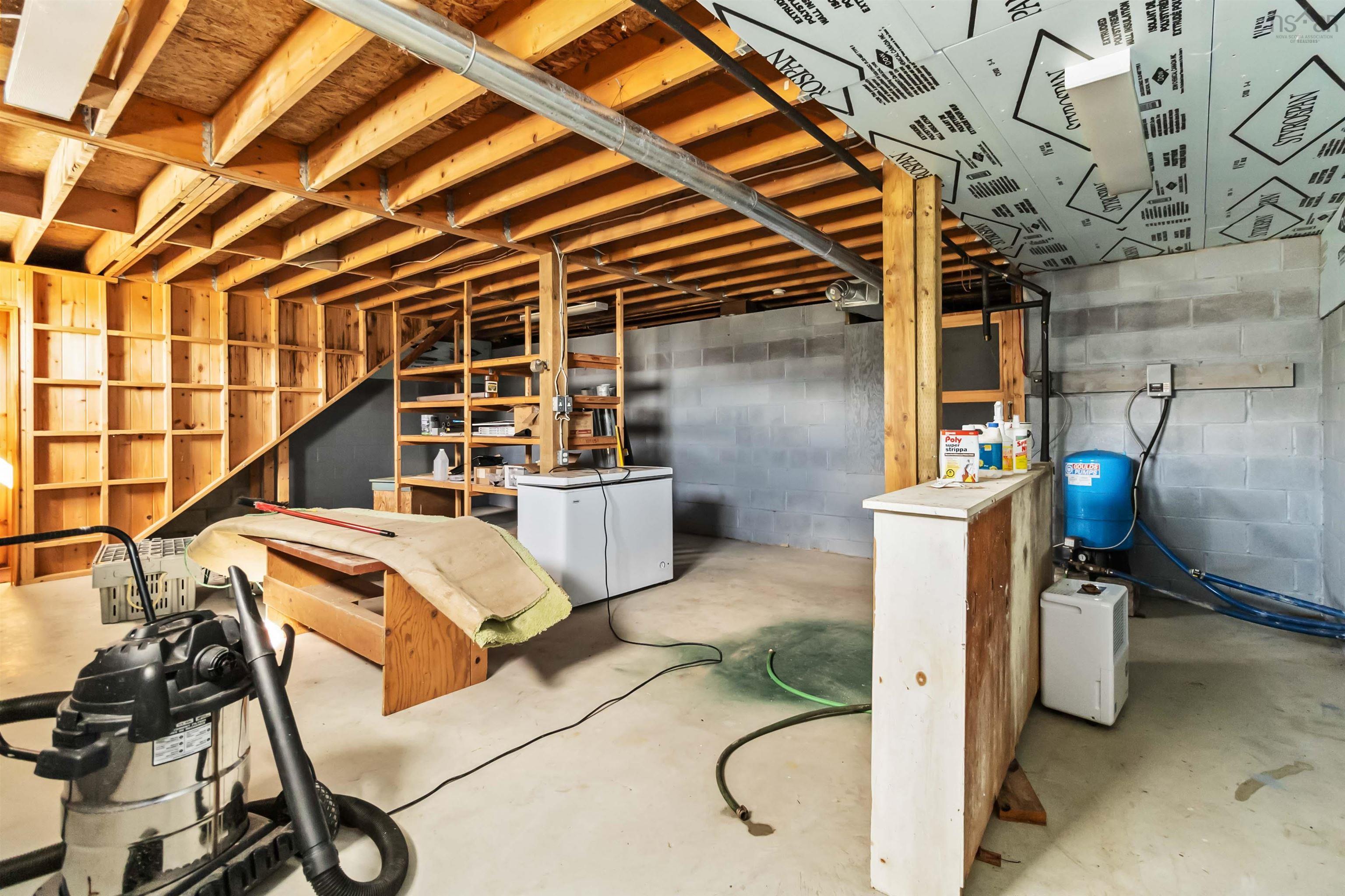 $459,999.00: 1285 Shore Road, Churchover