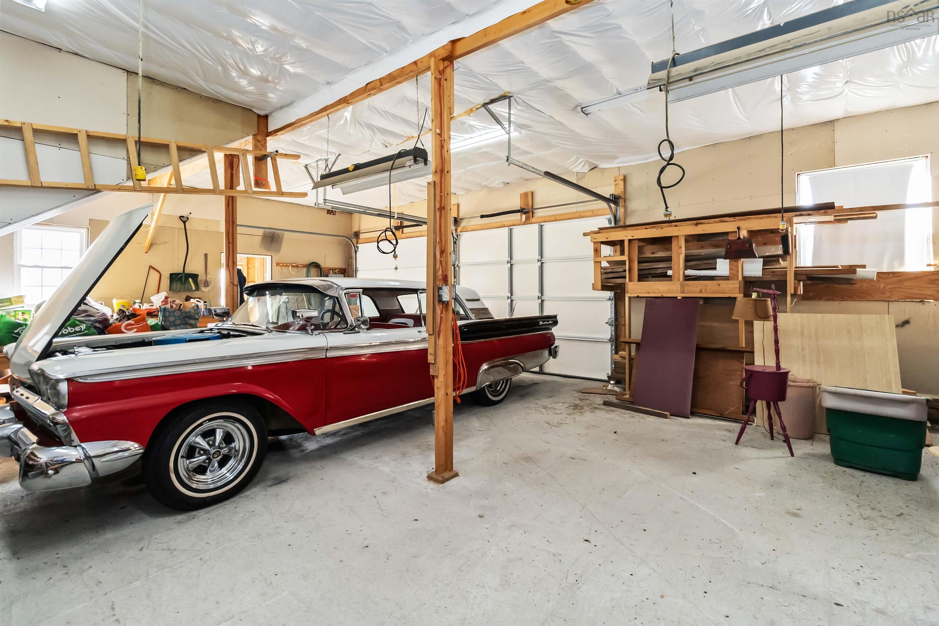 $459,999.00: 1285 Shore Road, Churchover