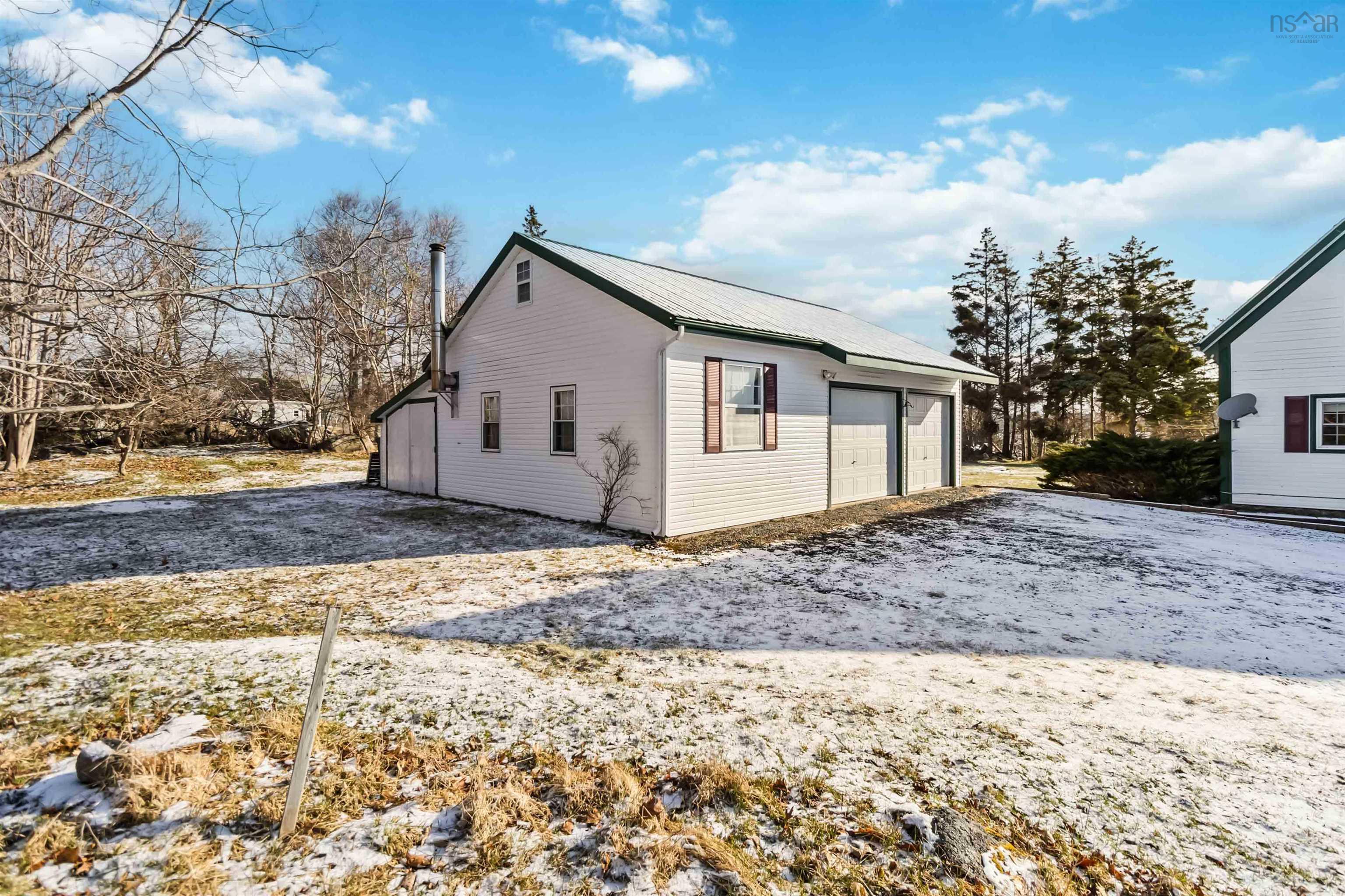 $459,999.00: 1285 Shore Road, Churchover