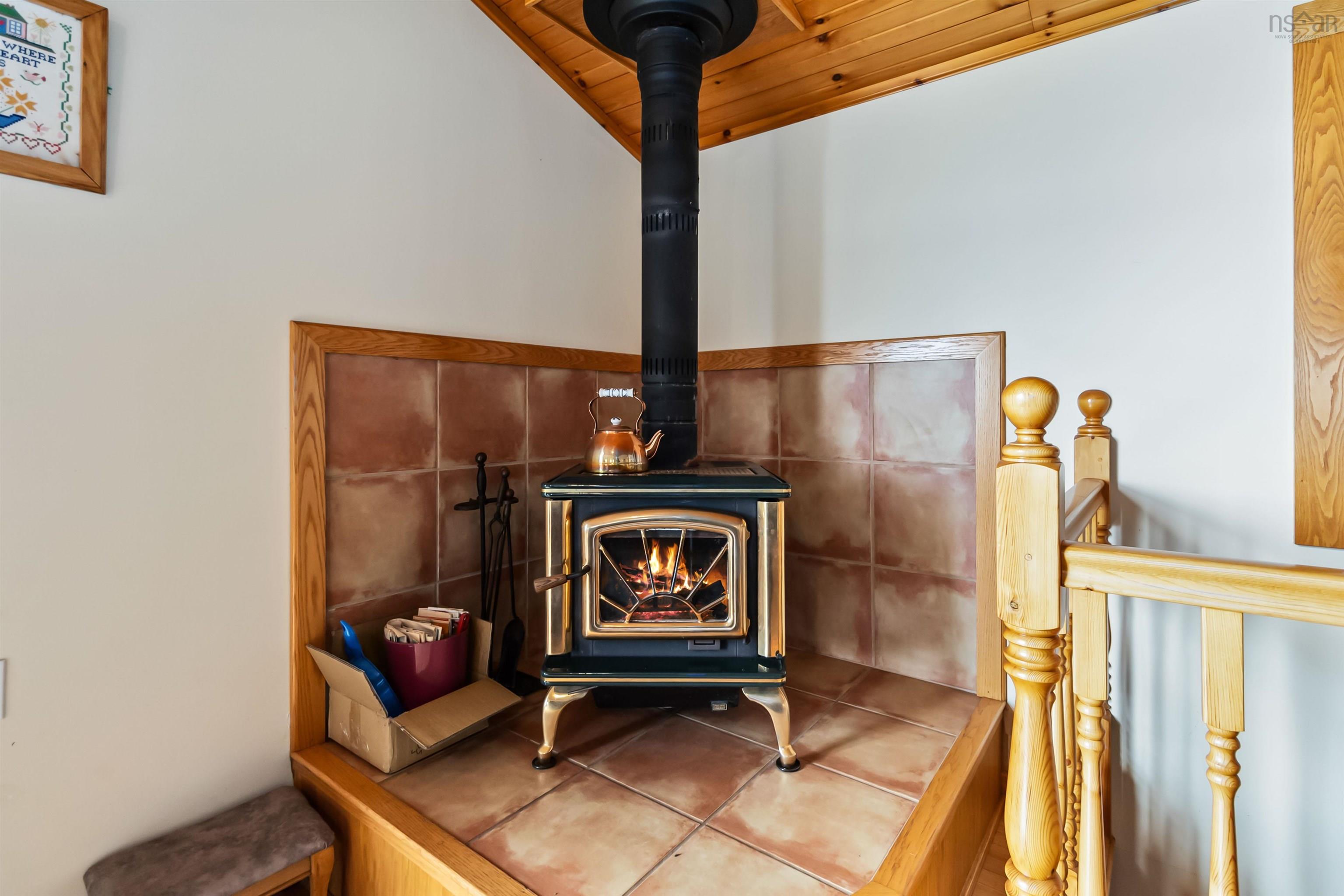 $459,999.00: 1285 Shore Road, Churchover