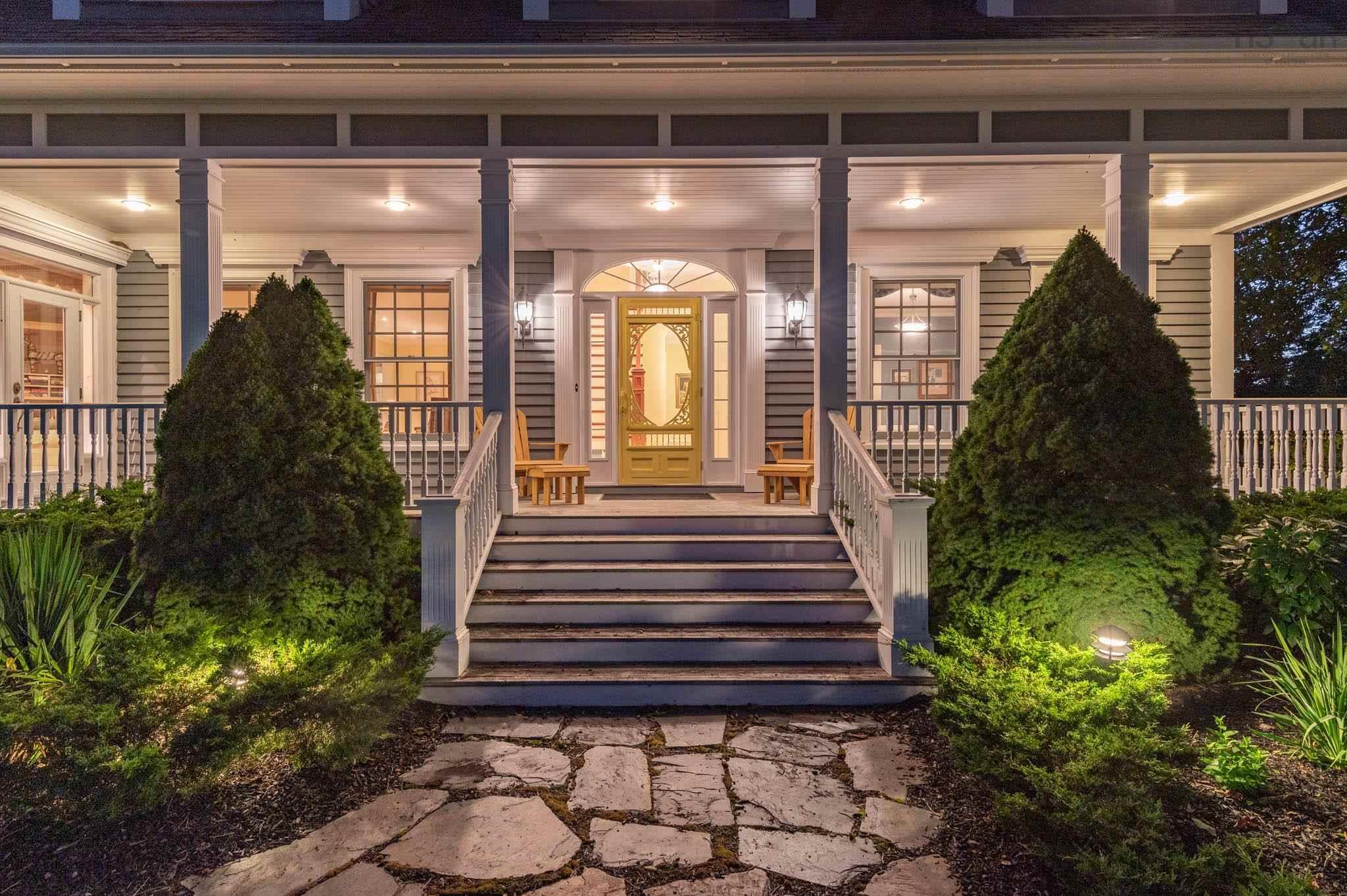 $2,950,000.00: 116 Princes Inlet Drive, Martins Brook