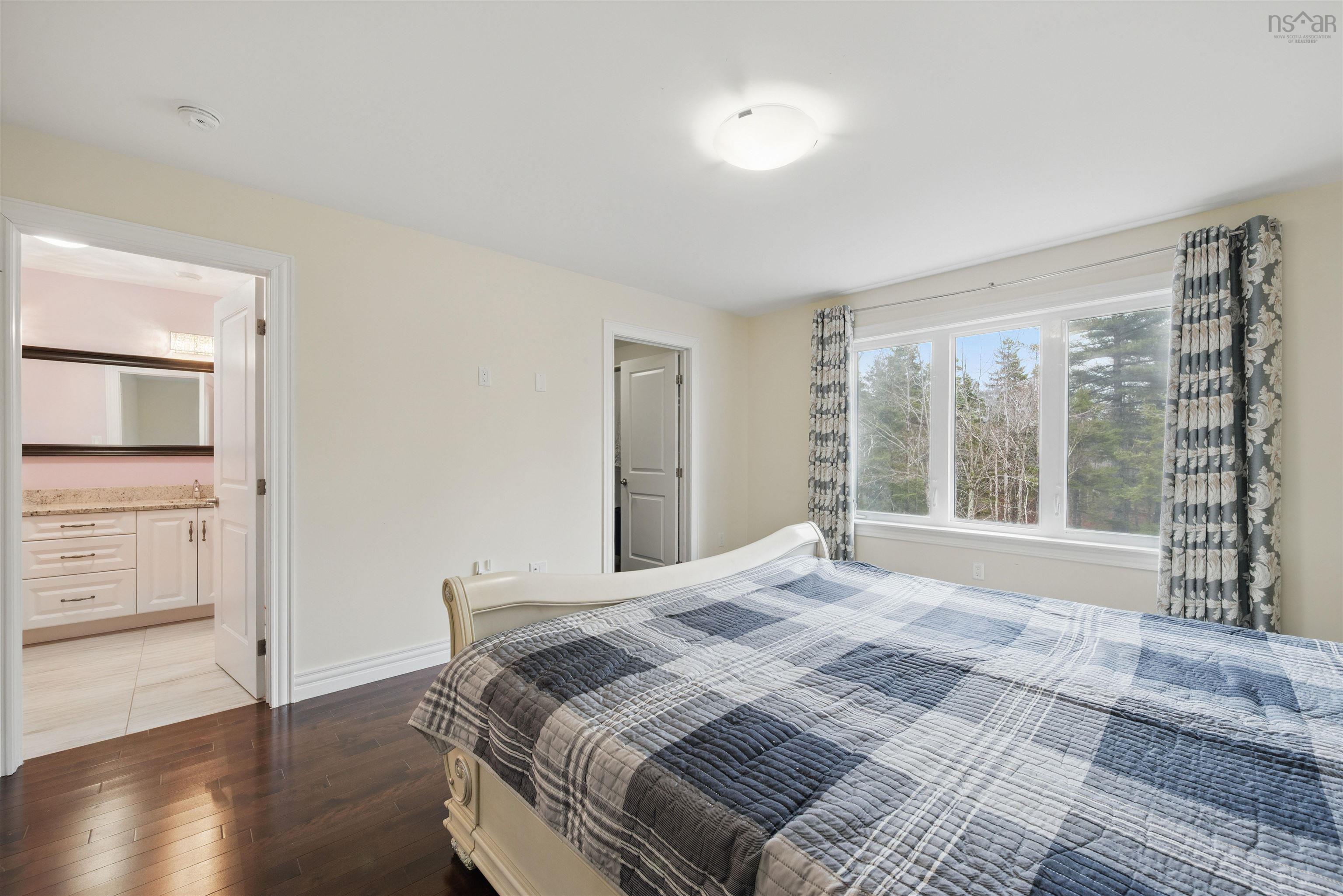 $799,000.00: 292 Fleetview Drive, Halifax