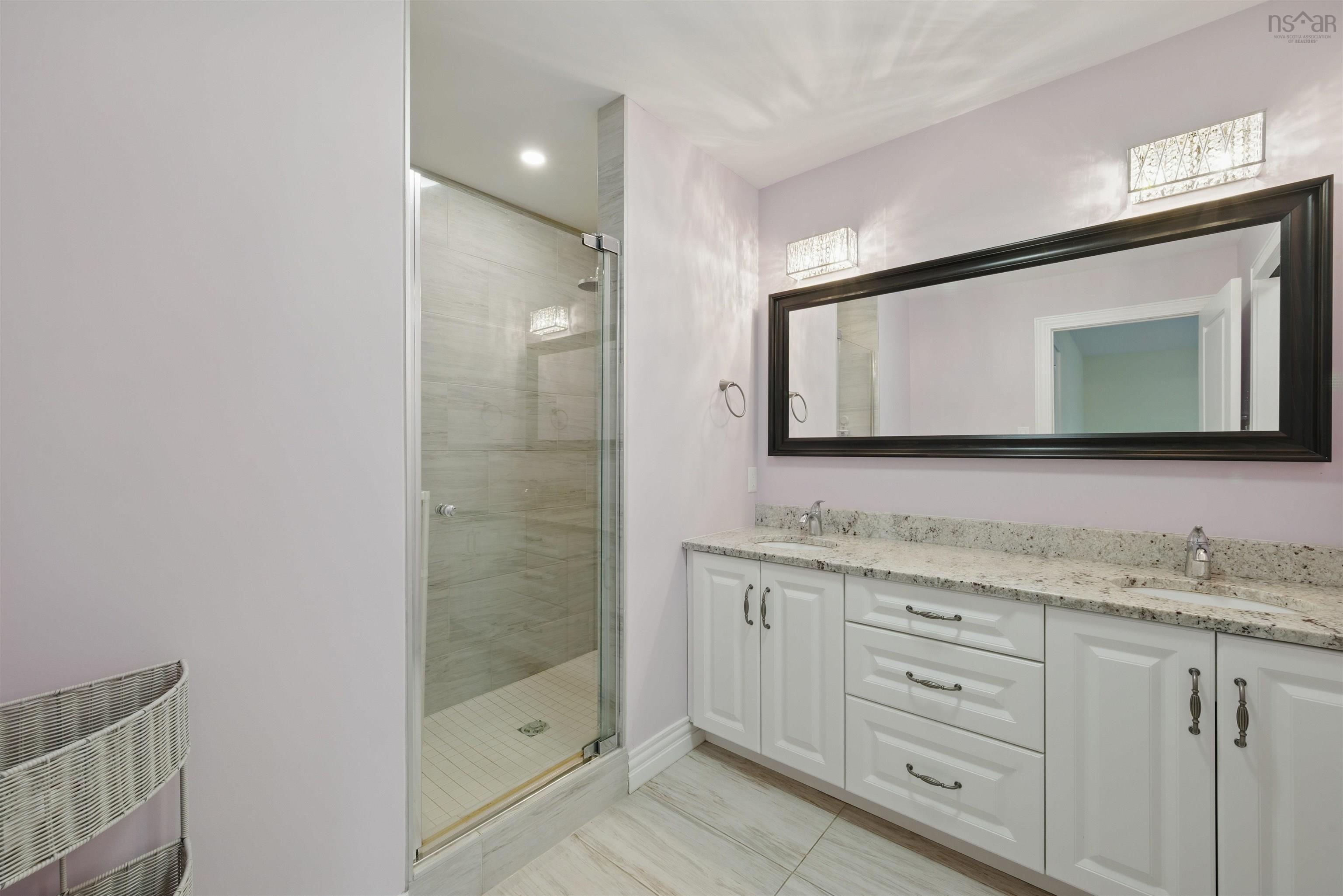 $799,000.00: 292 Fleetview Drive, Halifax