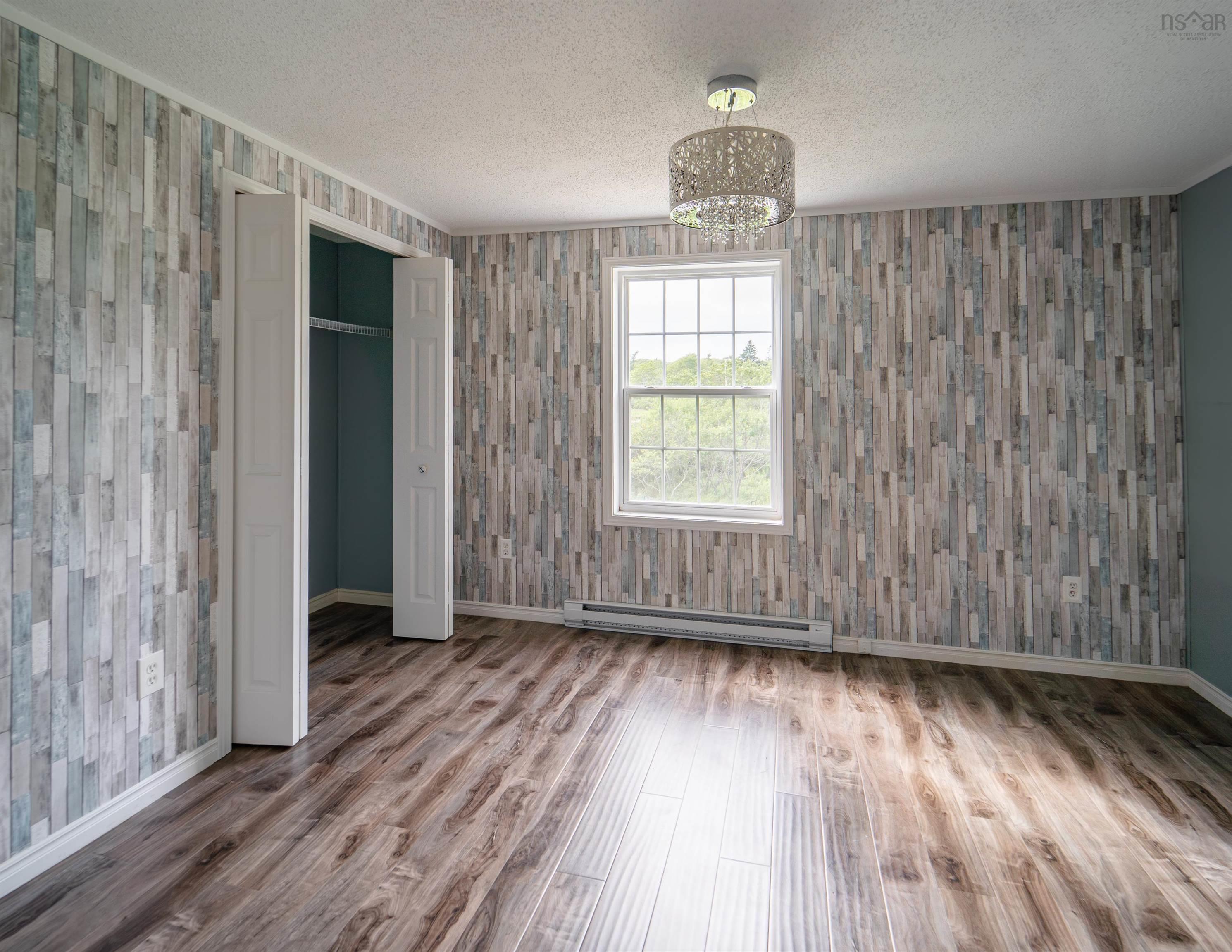 $285,000.00: 2722 Sandy Point Road, Lower Sandy Point