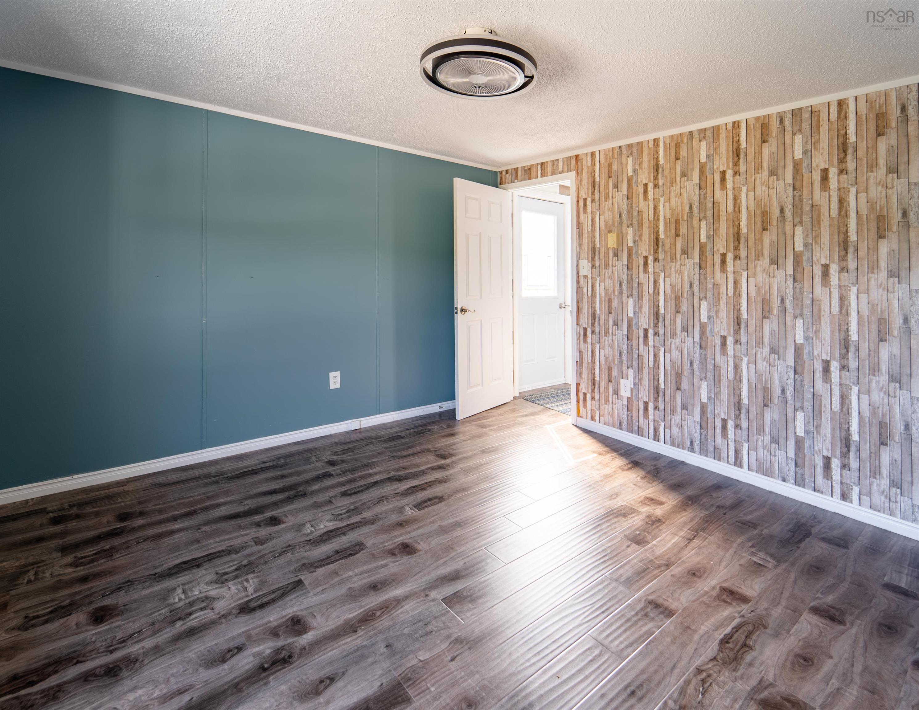 $285,000.00: 2722 Sandy Point Road, Lower Sandy Point