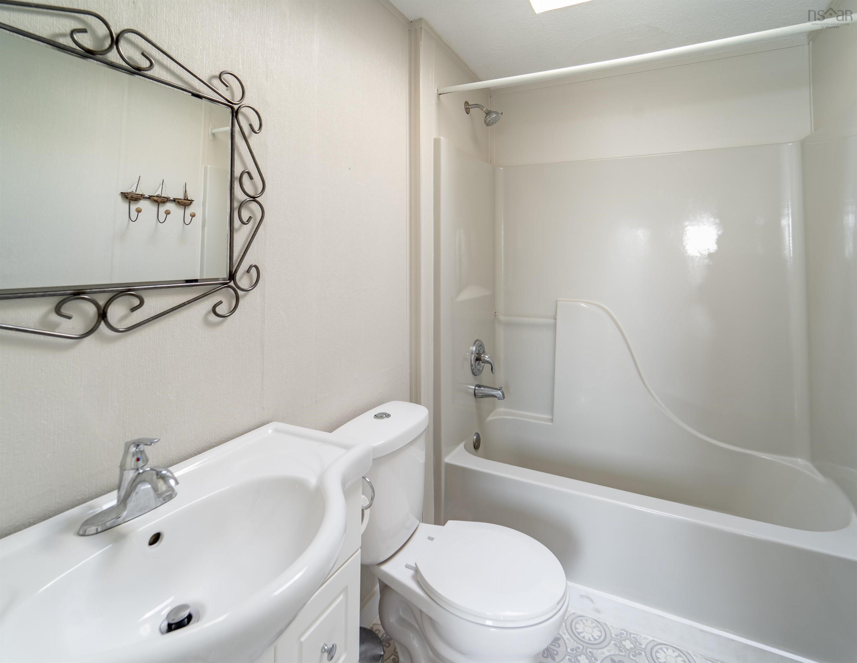 $285,000.00: 2722 Sandy Point Road, Lower Sandy Point