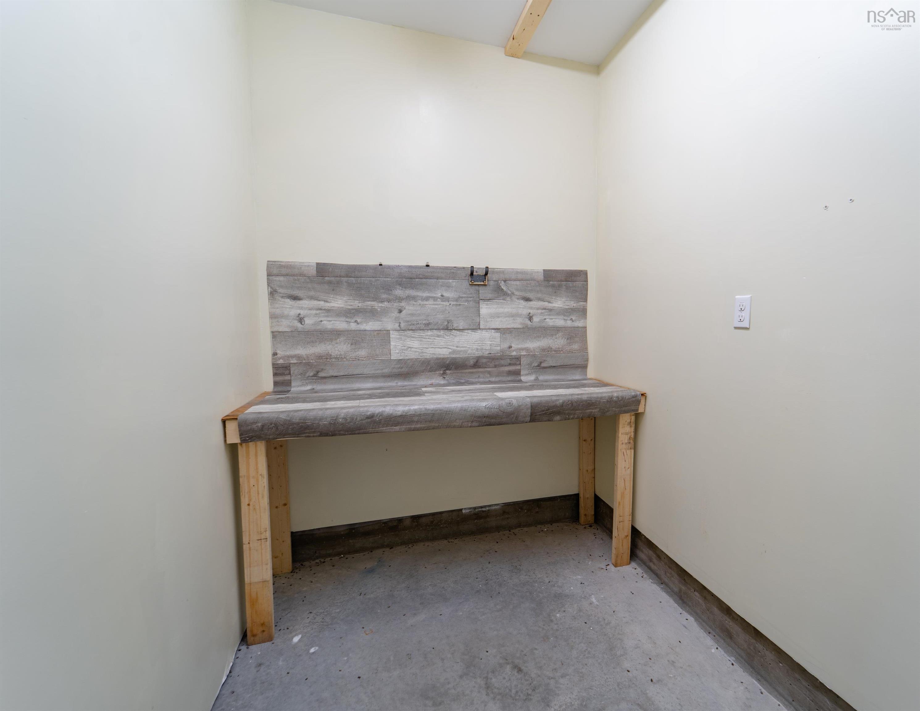 $285,000.00: 2722 Sandy Point Road, Lower Sandy Point