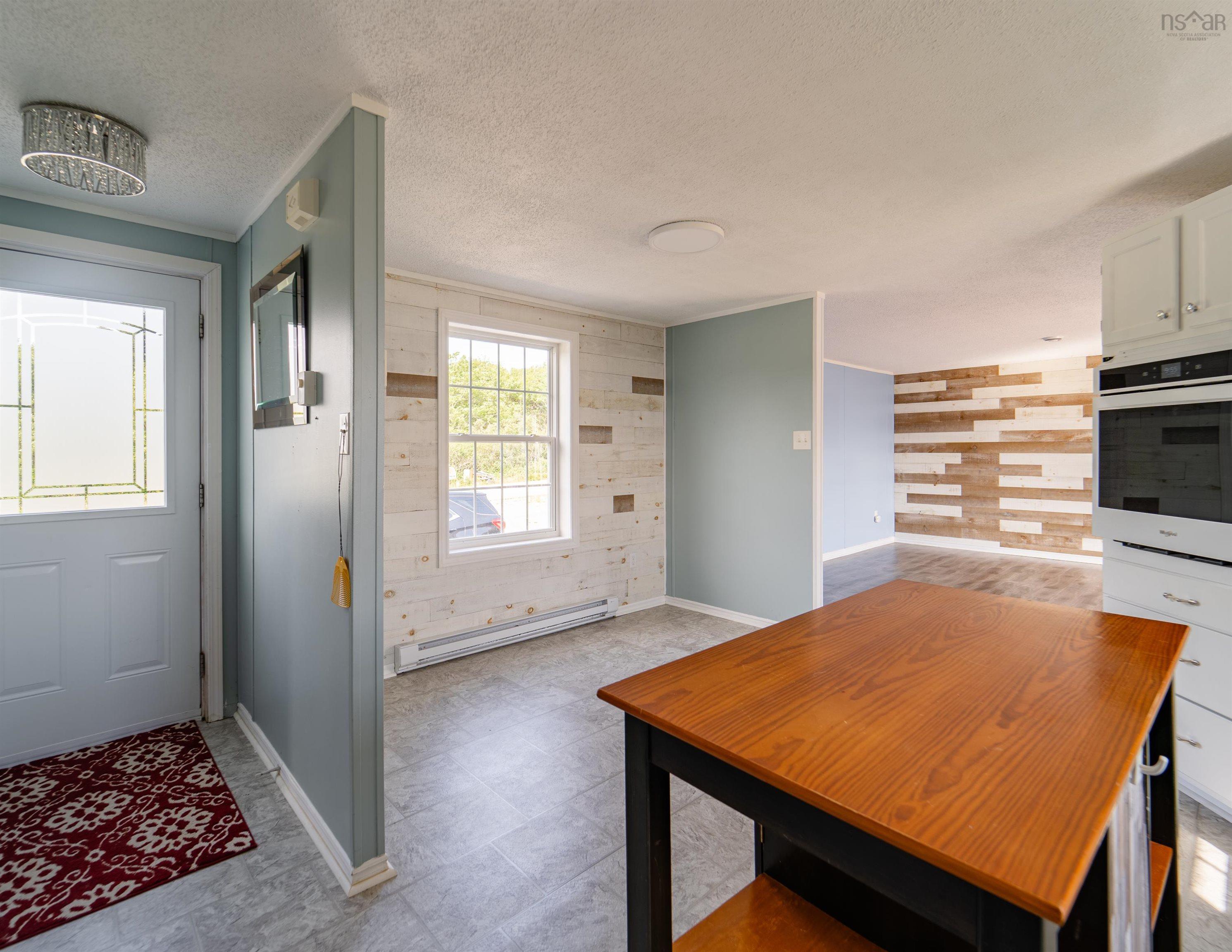 $285,000.00: 2722 Sandy Point Road, Lower Sandy Point