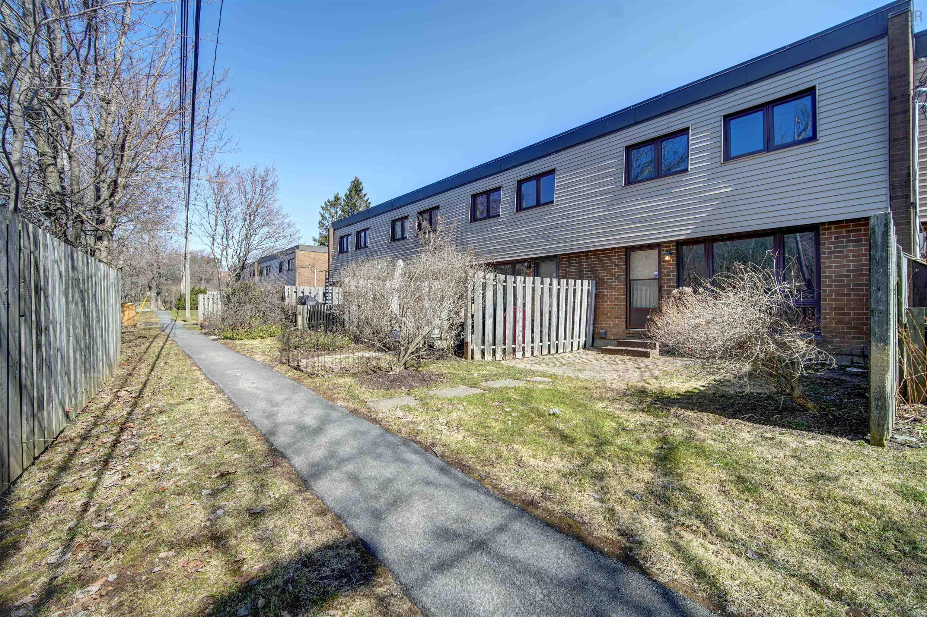 112 Forestside Crescent, Halifax, NS (MLS 202507920)