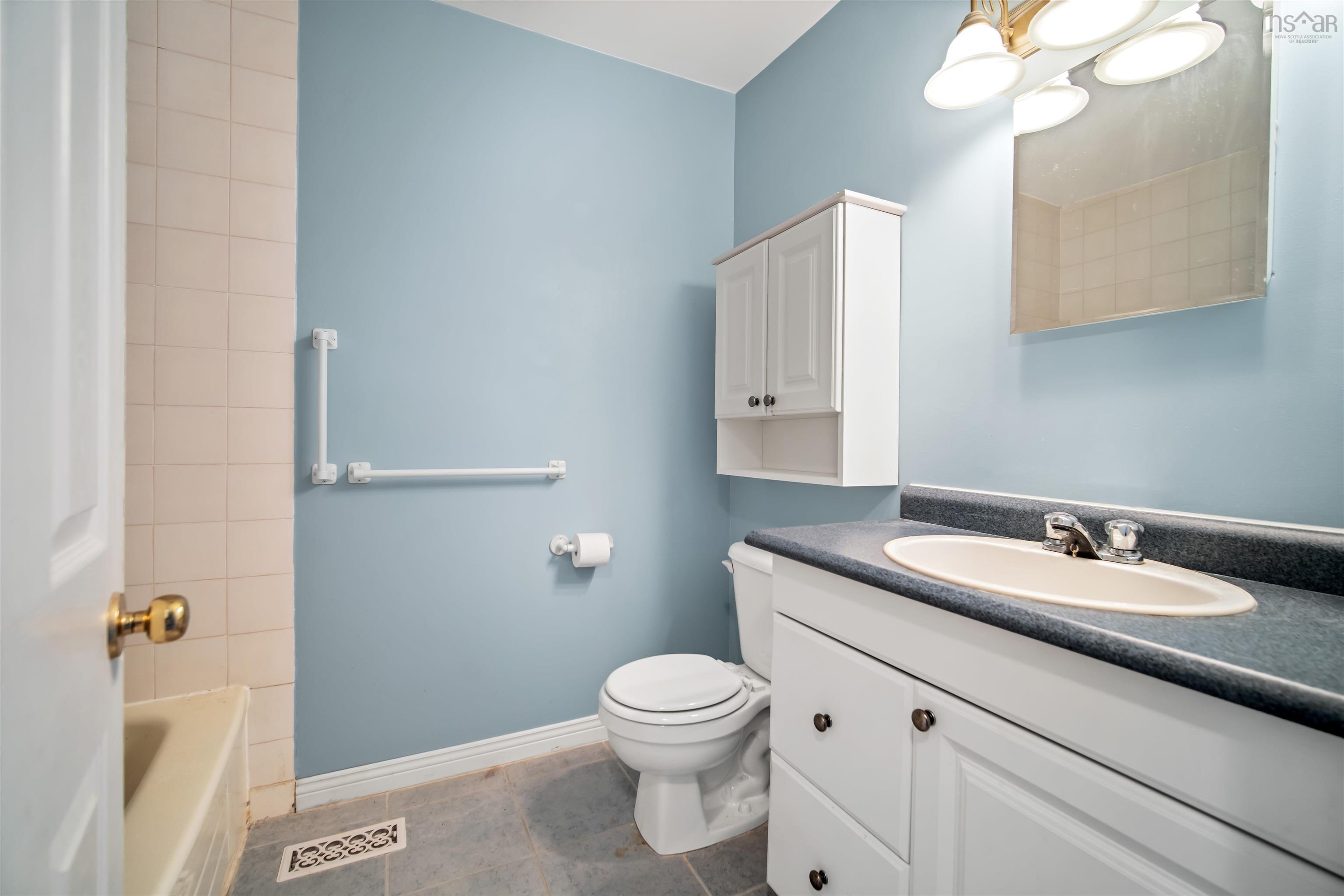 112 Forestside Crescent, Halifax, NS (MLS 202507920)