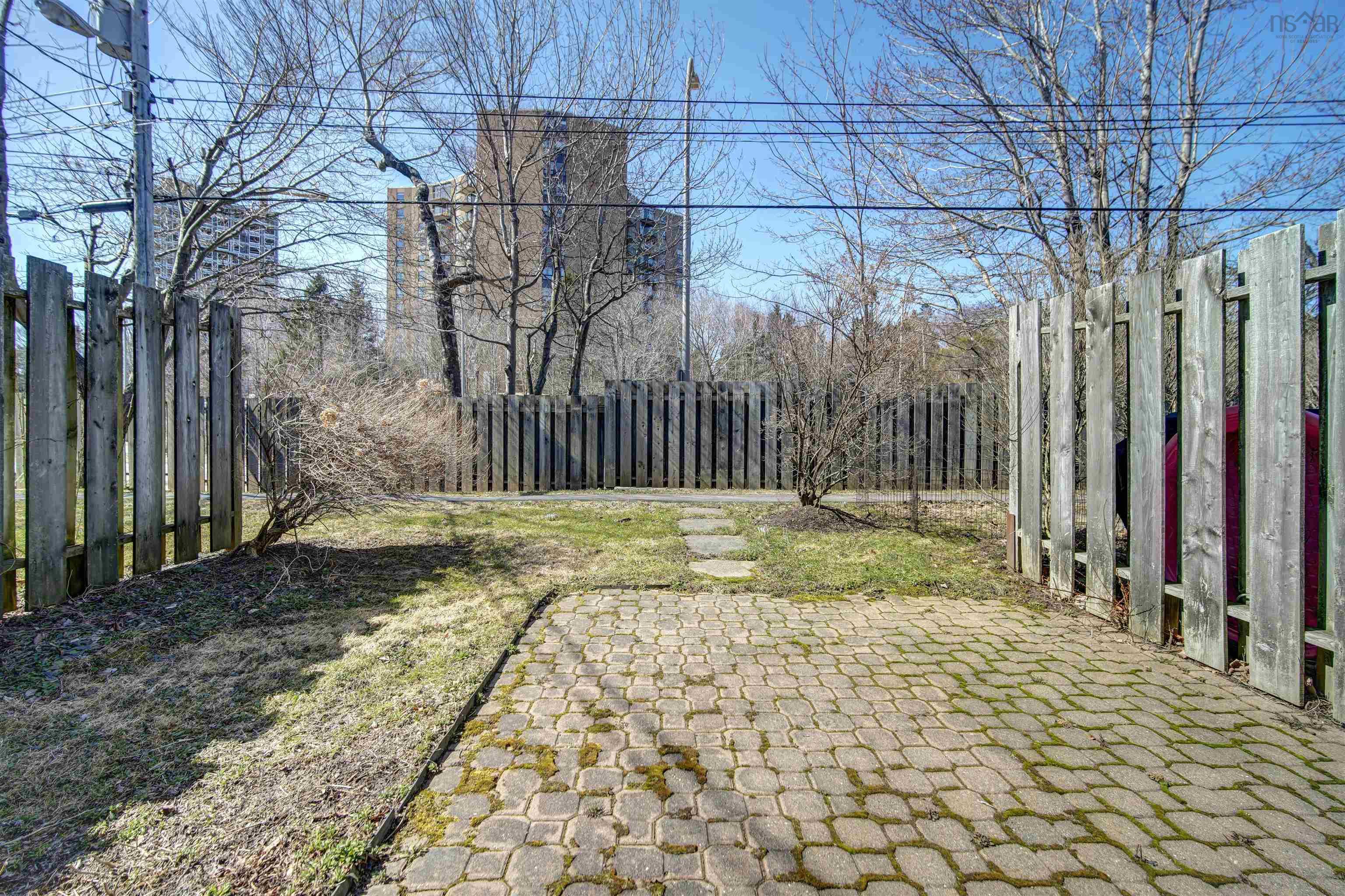 $379,900.00: 112 Forestside Crescent, Halifax