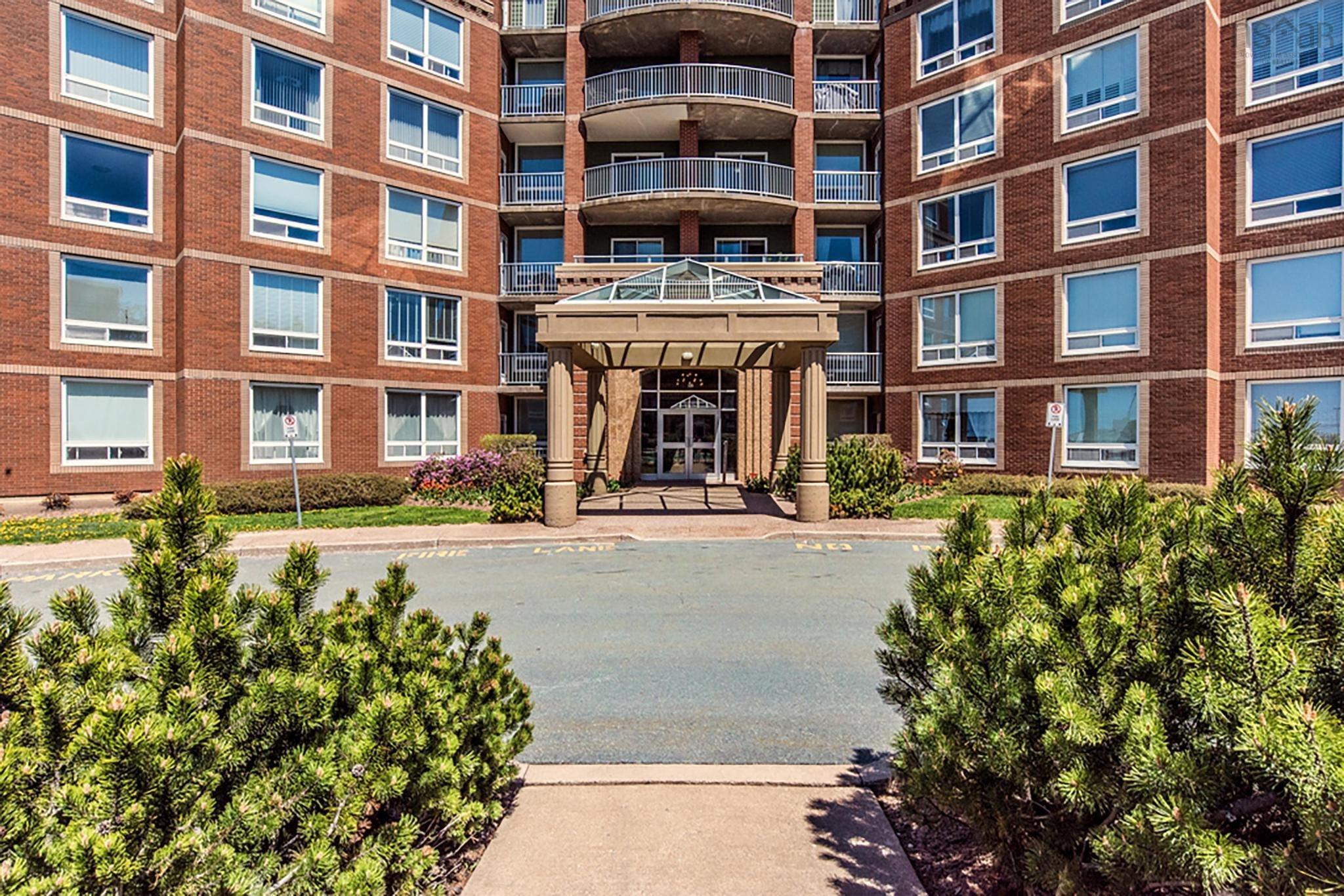 408 10 Regency Park Drive, Clayton Park, NS (MLS® 202507966)