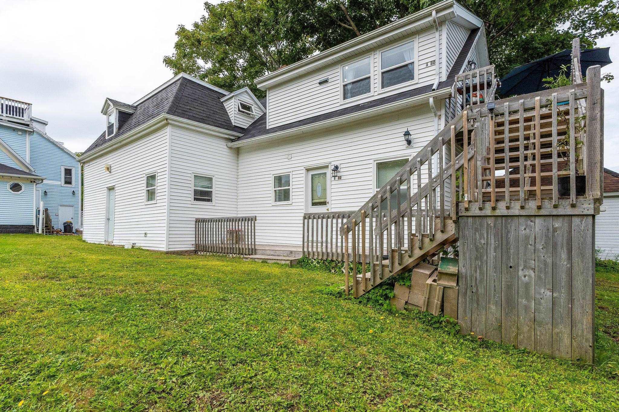 $1,049,000.00: 76 Montague Row, Digby