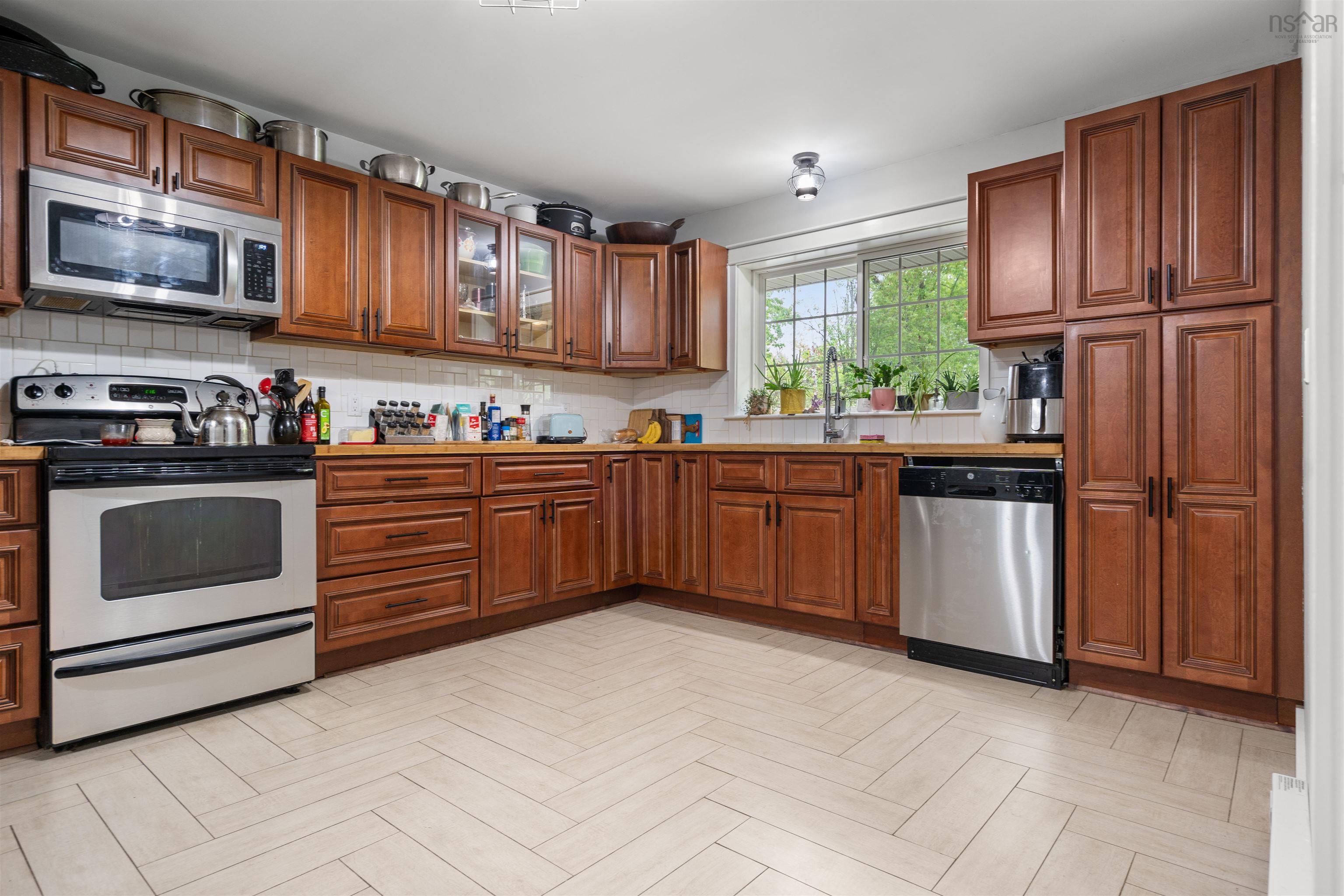 $399,000.00: 3115 Scotsburn Road, Plainfield