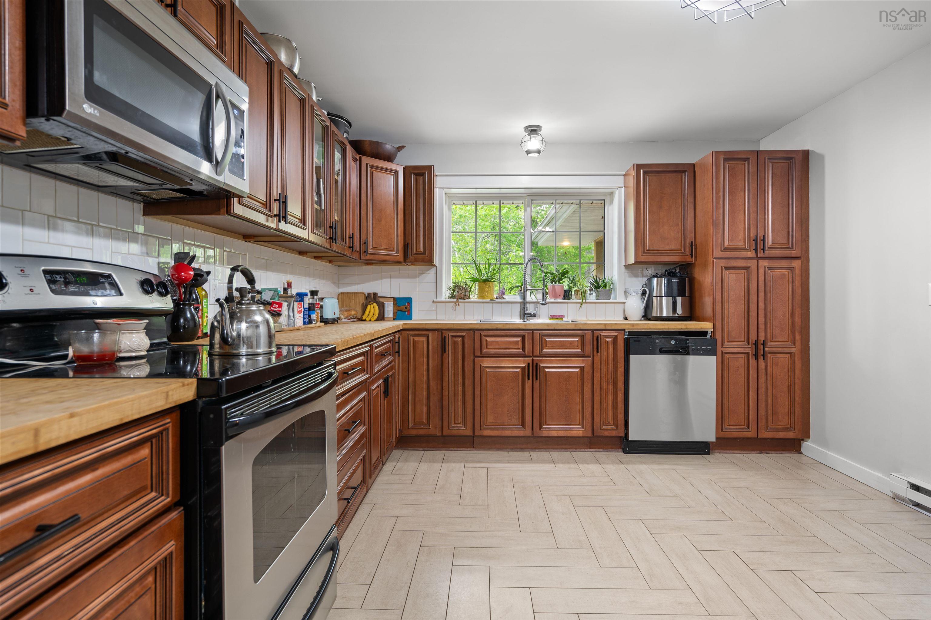 $399,000.00: 3115 Scotsburn Road, Plainfield