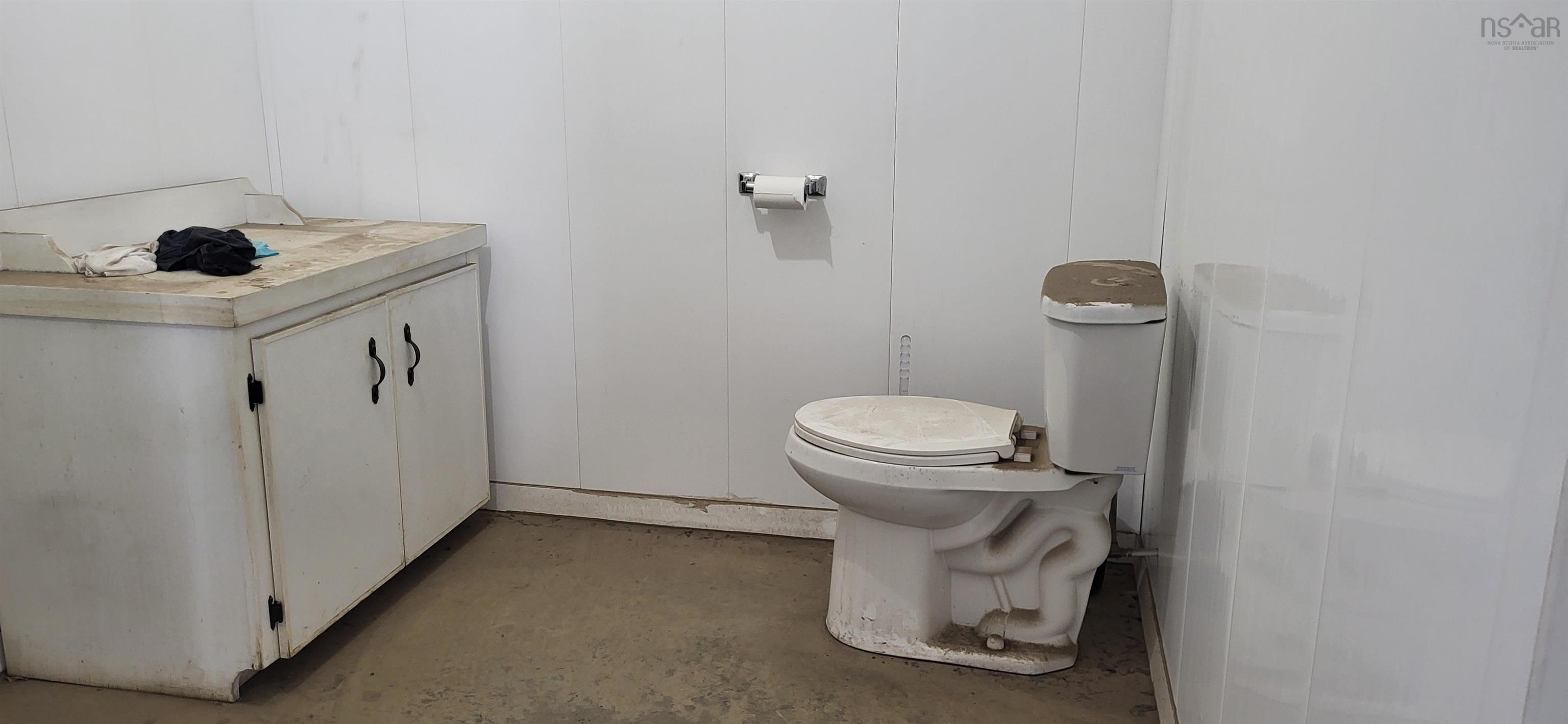 $425,000.00: 41 John Thibodeau Road, Meteghan Centre