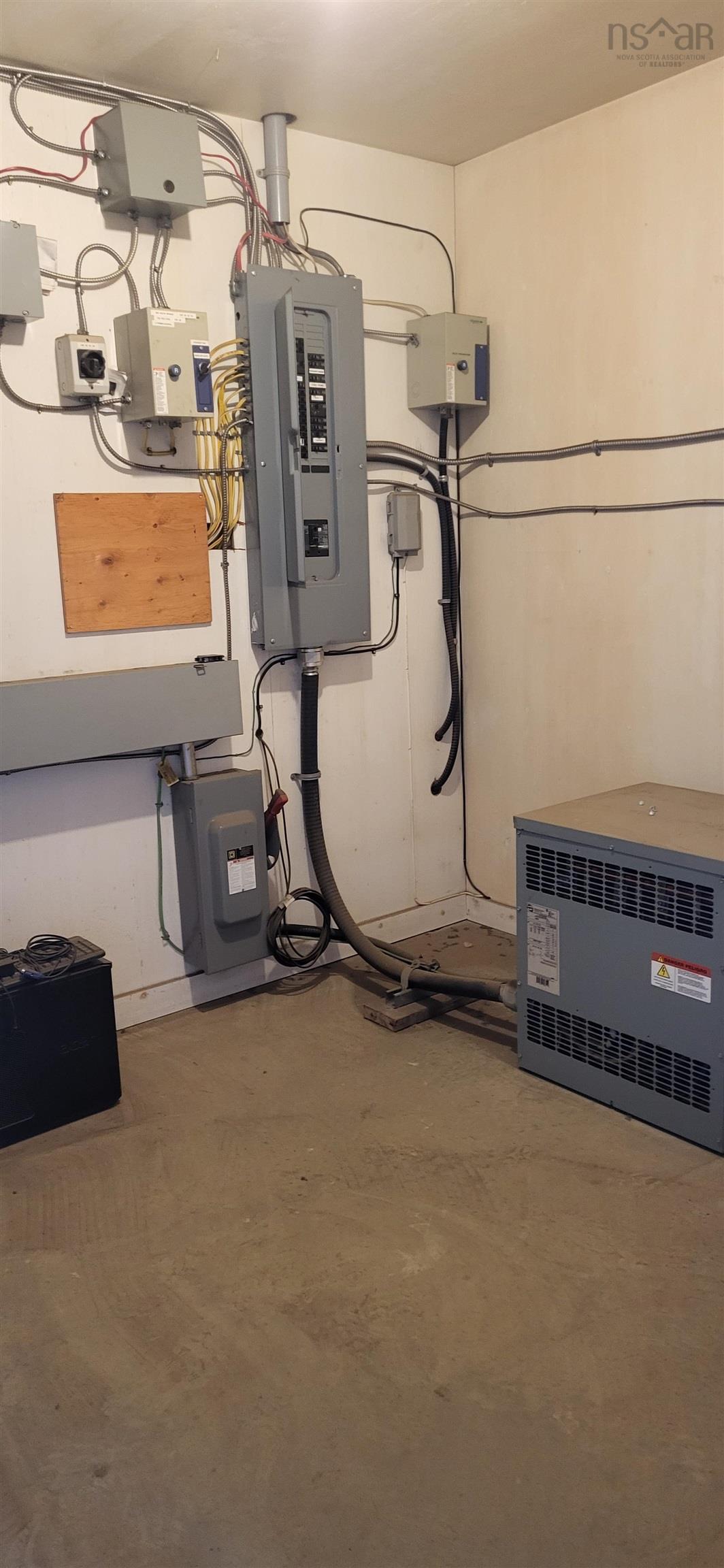 $425,000.00: 41 John Thibodeau Road, Meteghan Centre