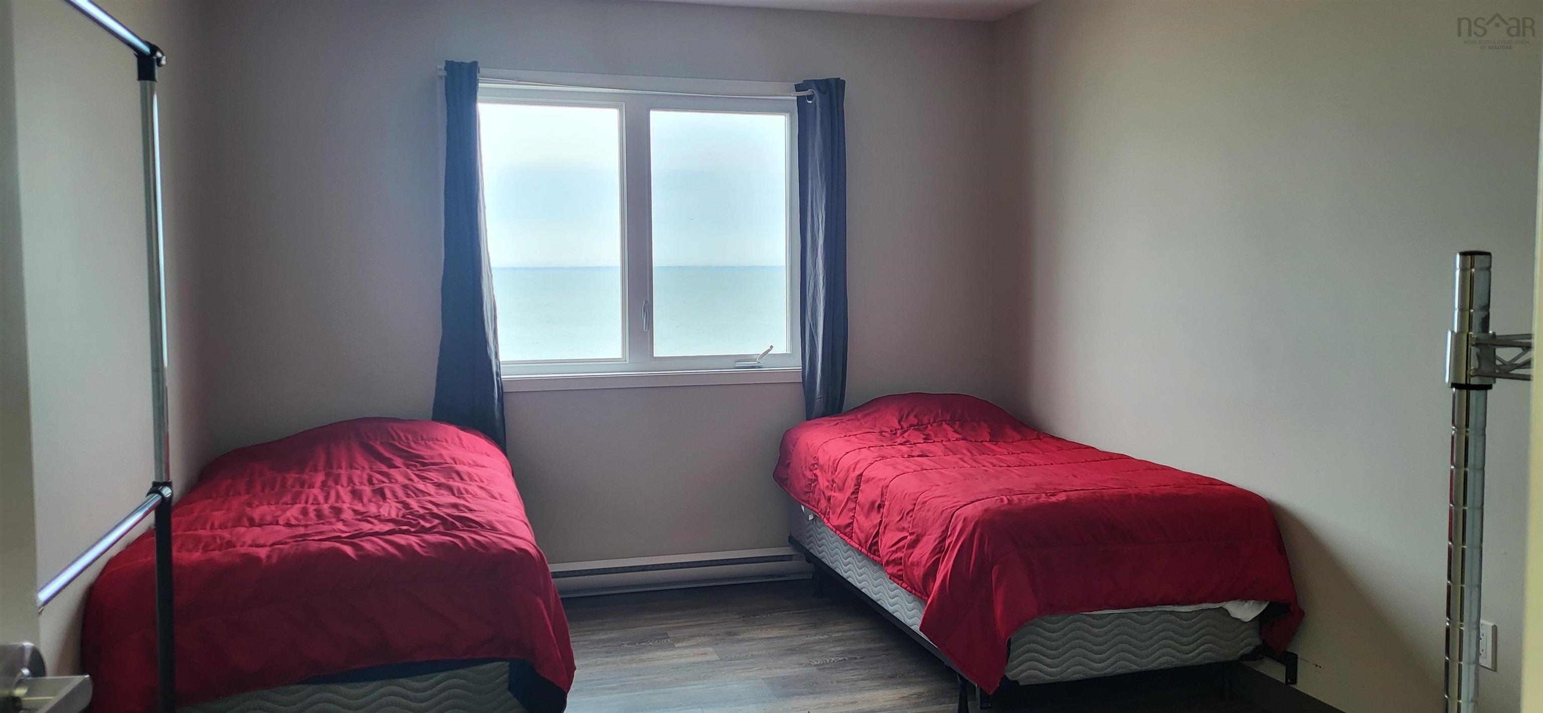 $600,000.00: 1 7861 Highway 1, Meteghan