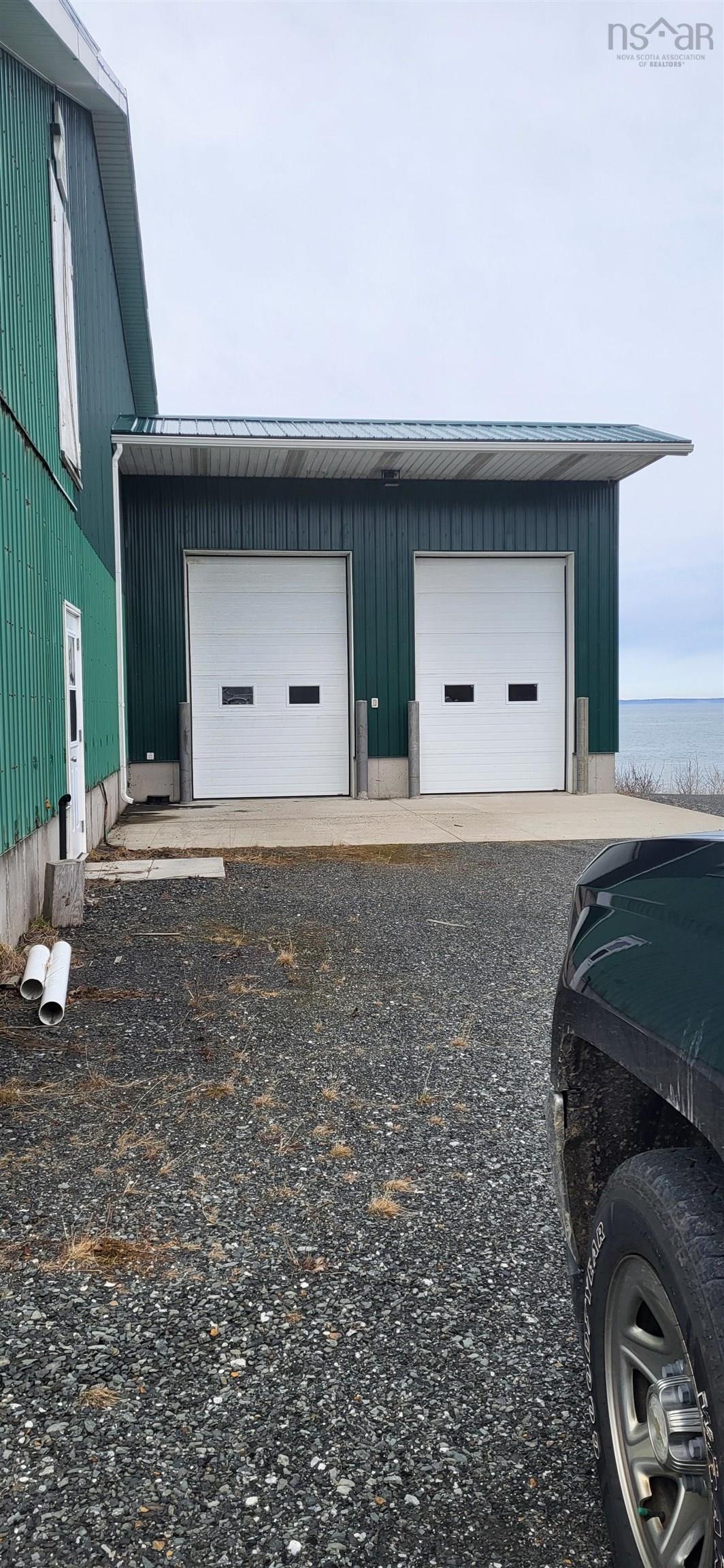 $600,000.00: 1 7861 Highway 1, Meteghan