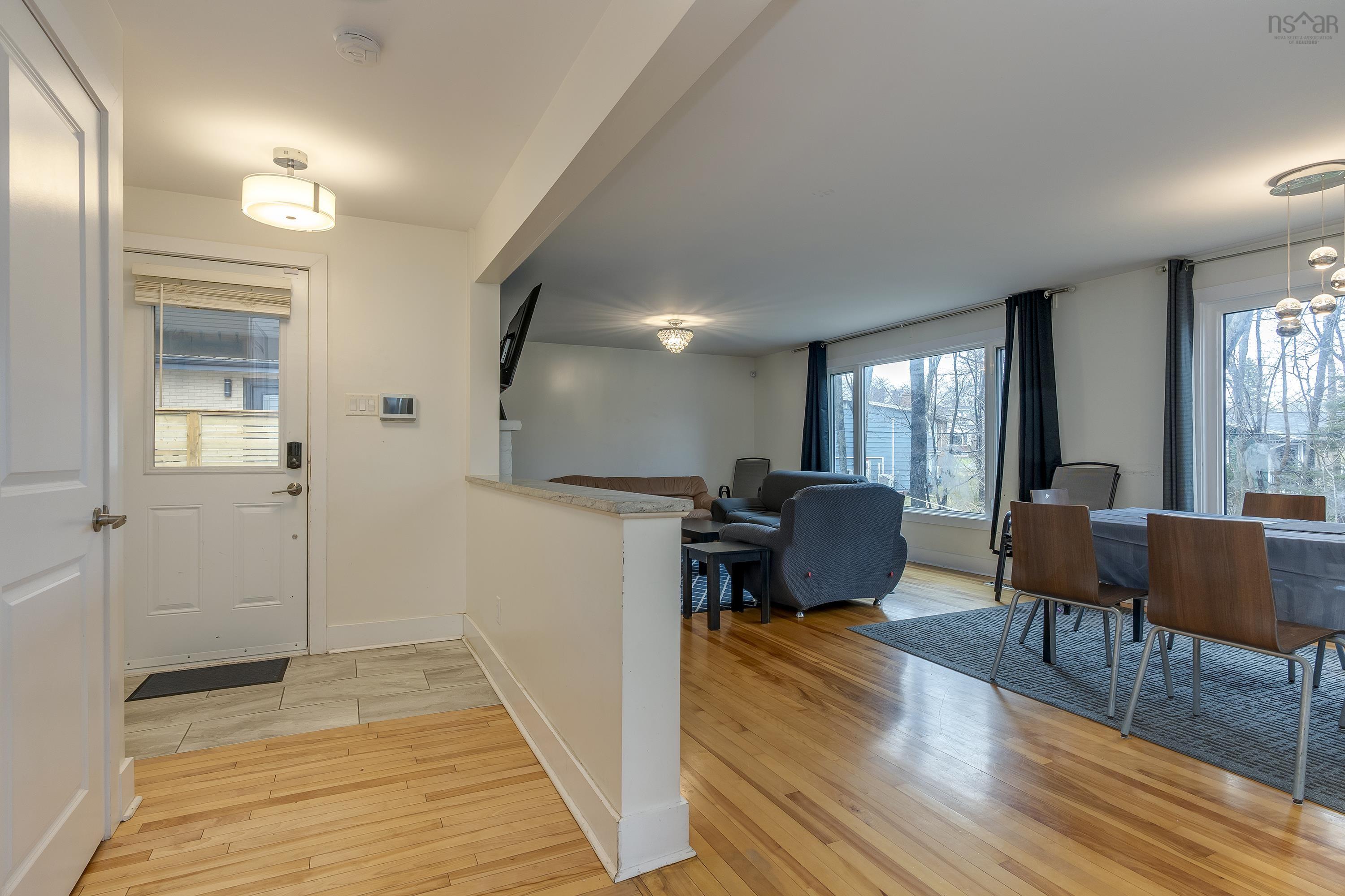 33 Southill Drive 
