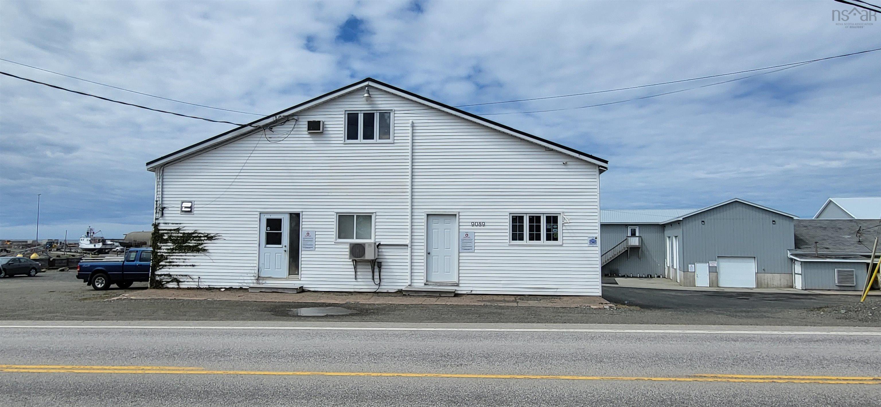 $900,000.00: 9095-9087-9101 Highway 1 Meteghan River,, Meteghan River