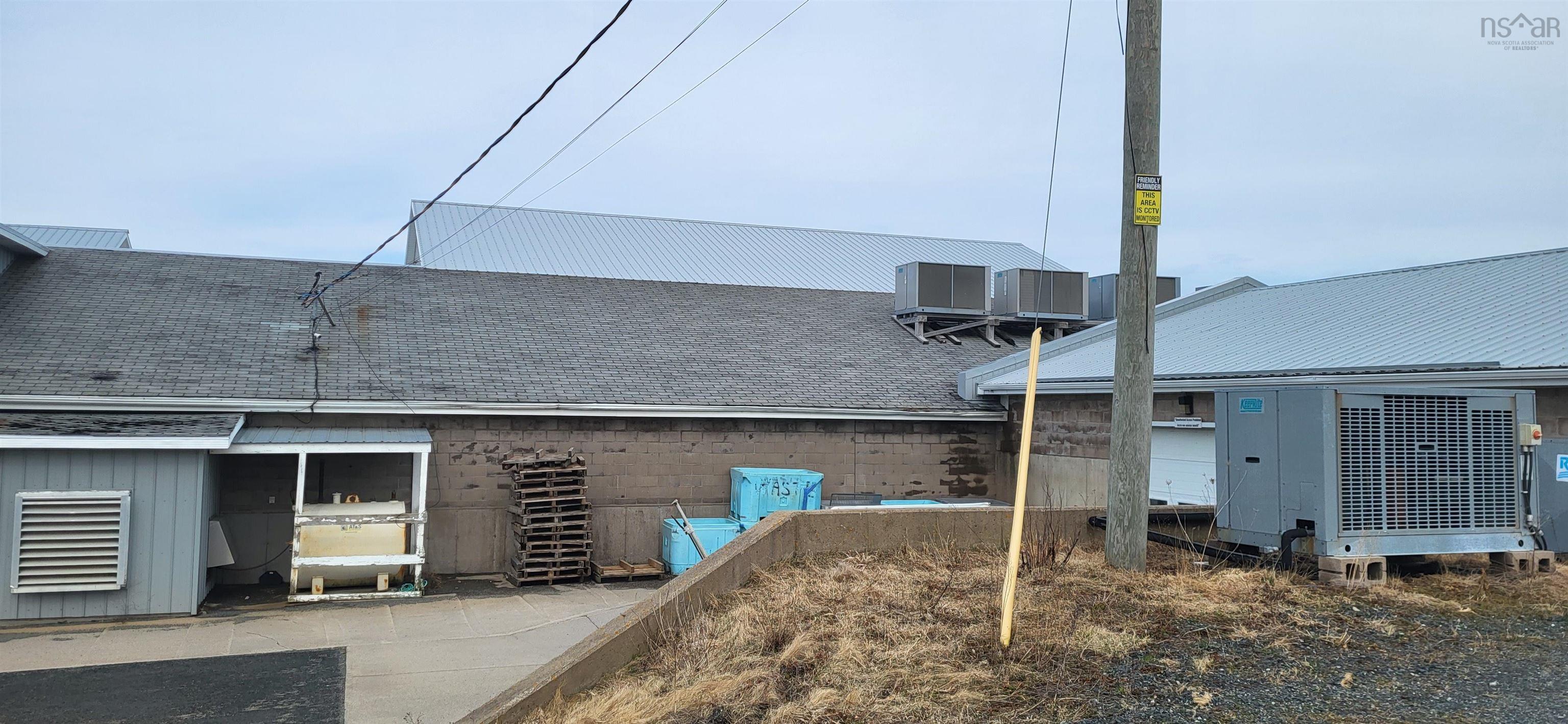 $900,000.00: 9095-9087-9101 Highway 1 Meteghan River,, Meteghan River