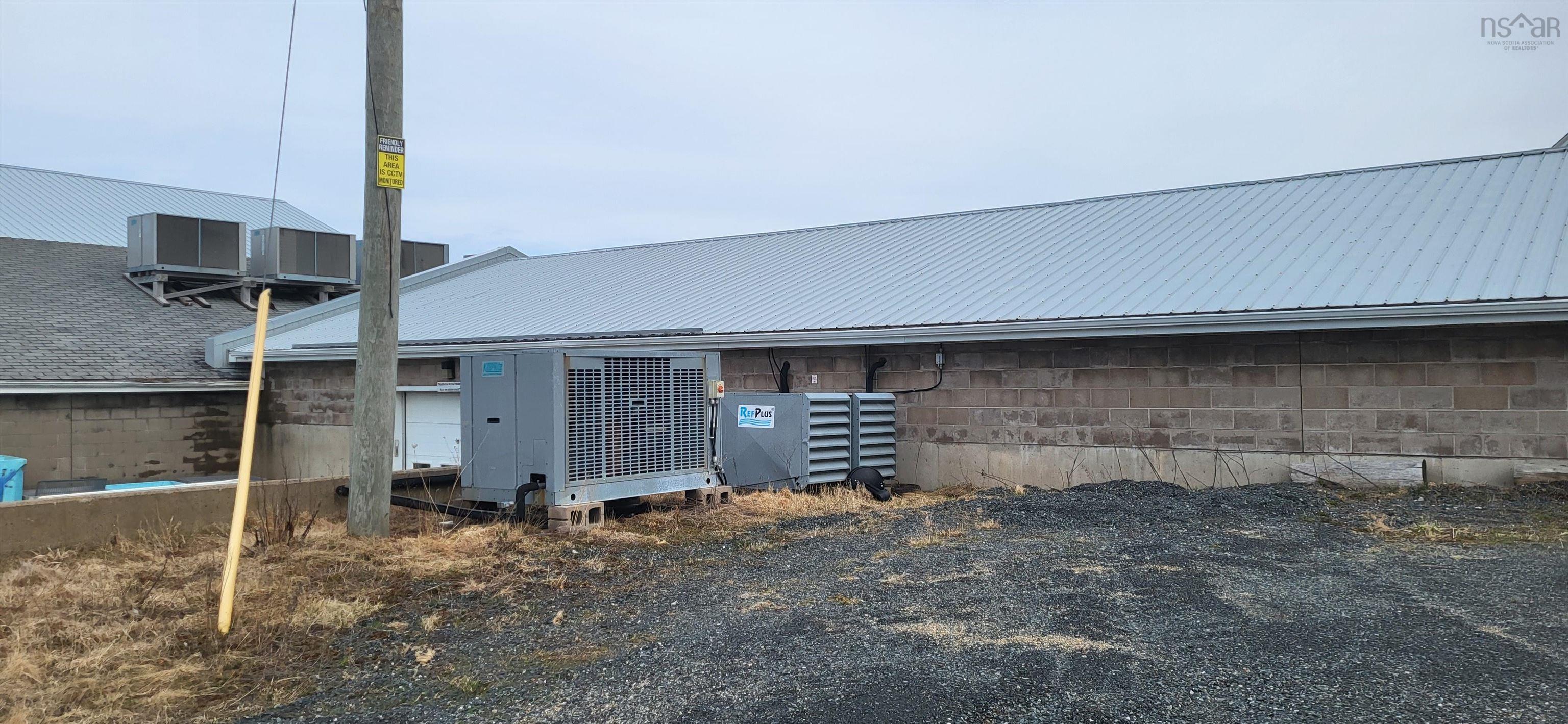 $900,000.00: 9095-9087-9101 Highway 1 Meteghan River,, Meteghan River