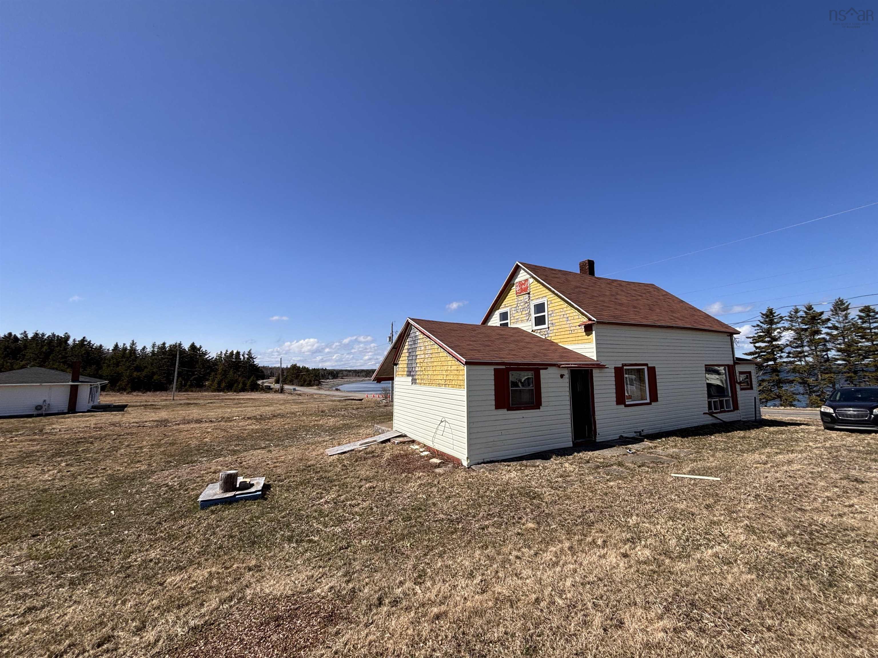 $165,000.00: 934 Mira Bay Drive, Catalone Gut