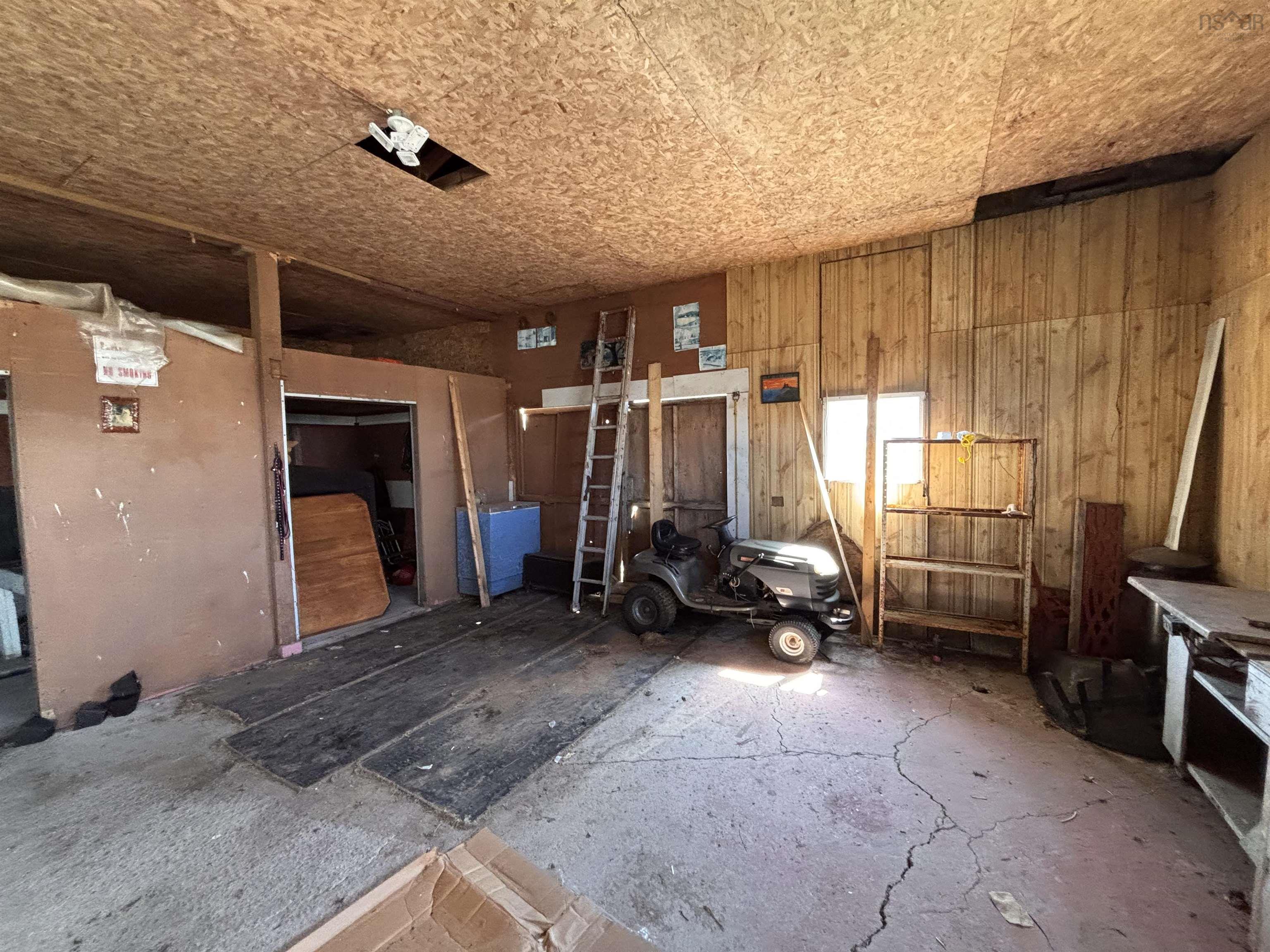 $165,000.00: 934 Mira Bay Drive, Catalone Gut