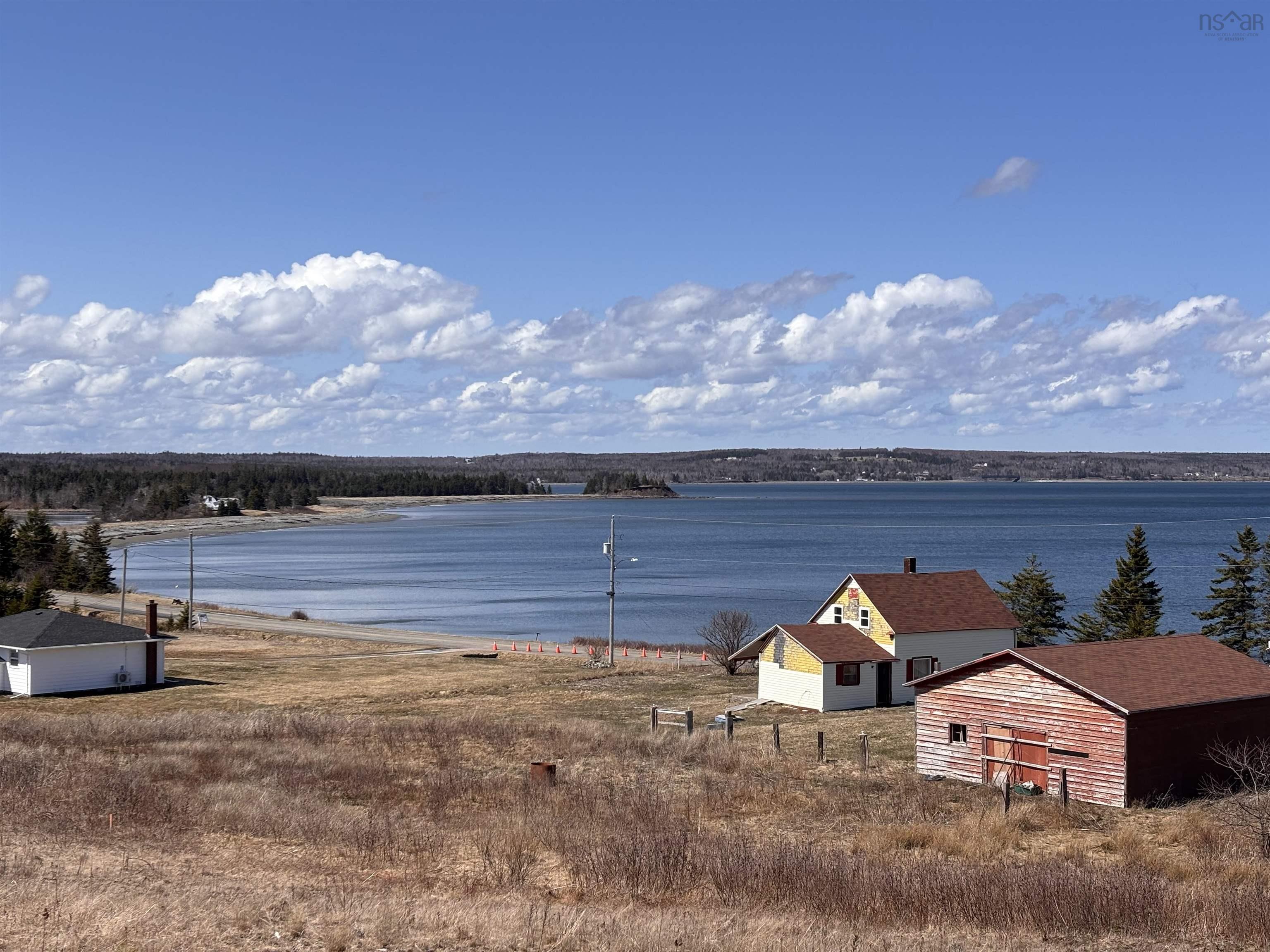 $165,000.00: 934 Mira Bay Drive, Catalone Gut