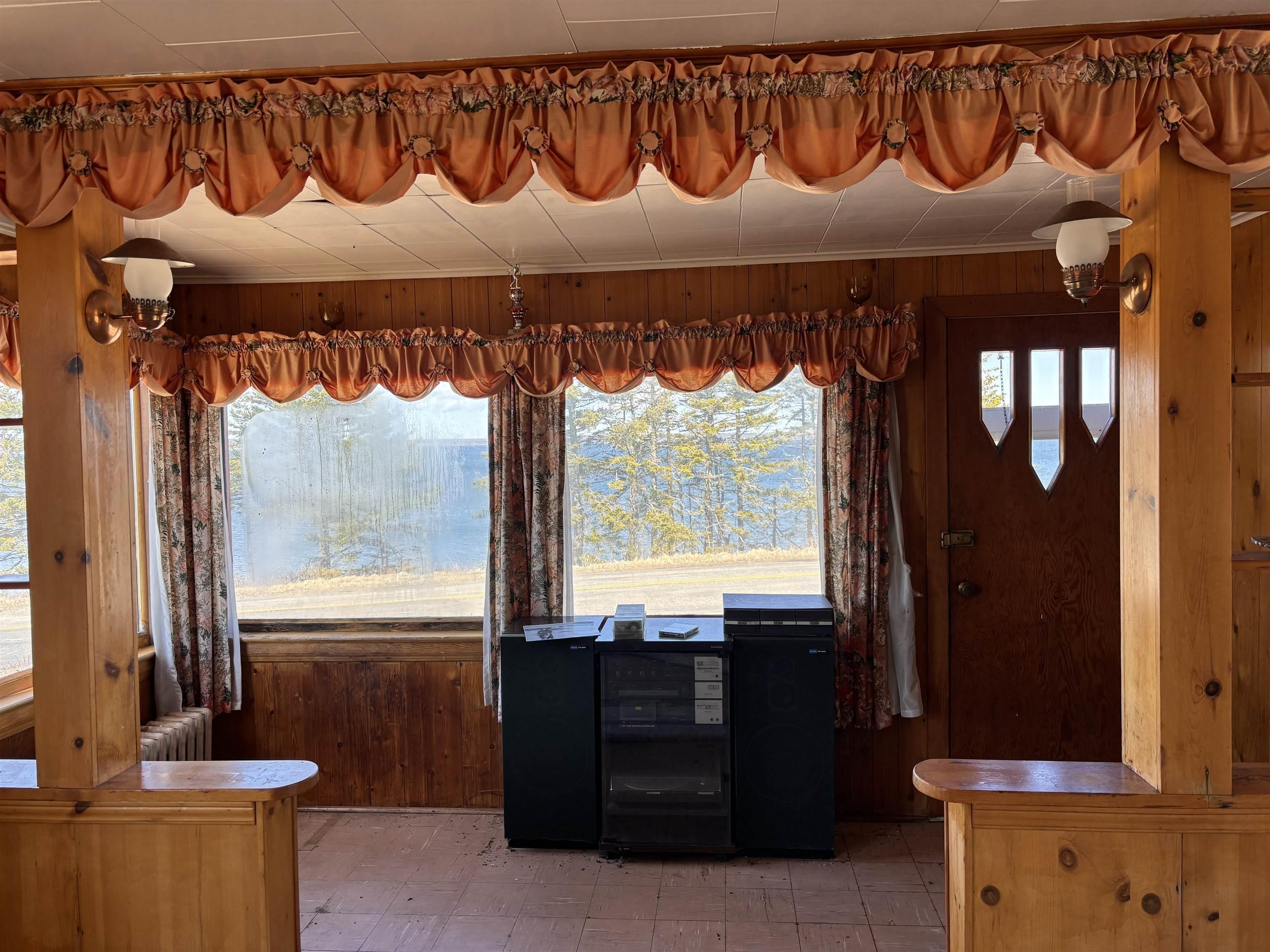 $165,000.00: 934 Mira Bay Drive, Catalone Gut