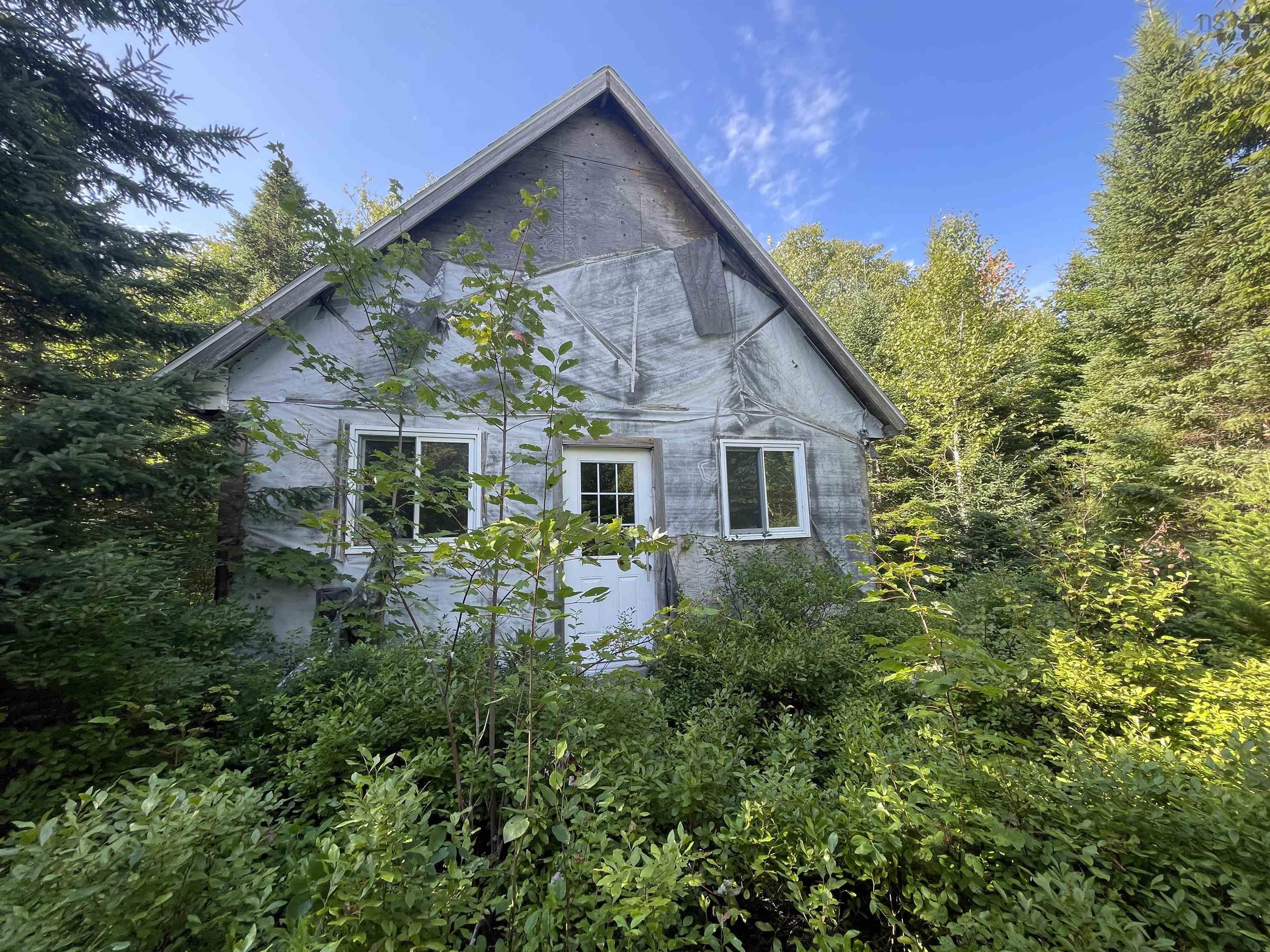 $99,900.00: South Cove Road, South Cove