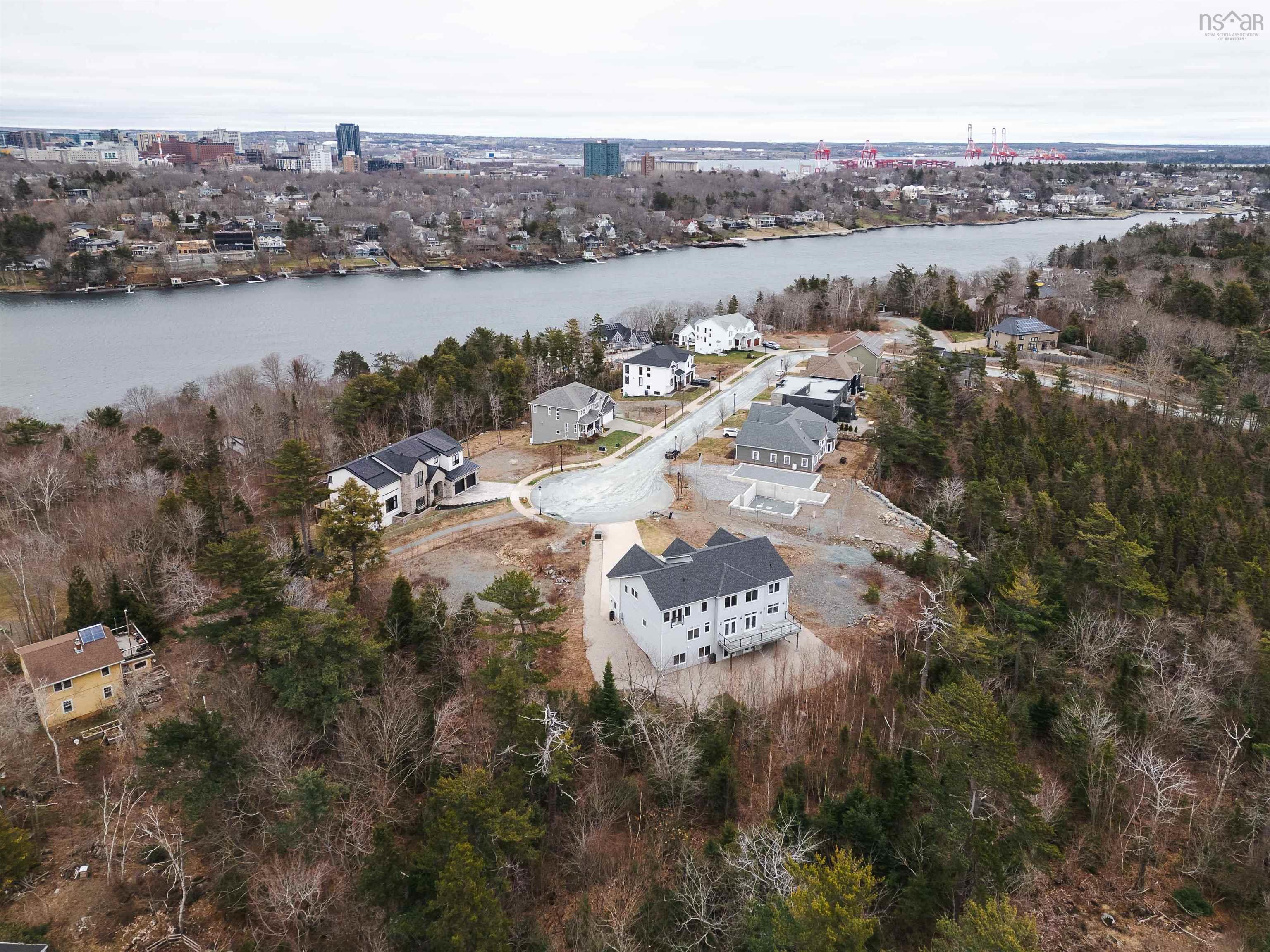 86 Hearthwood Crescent 