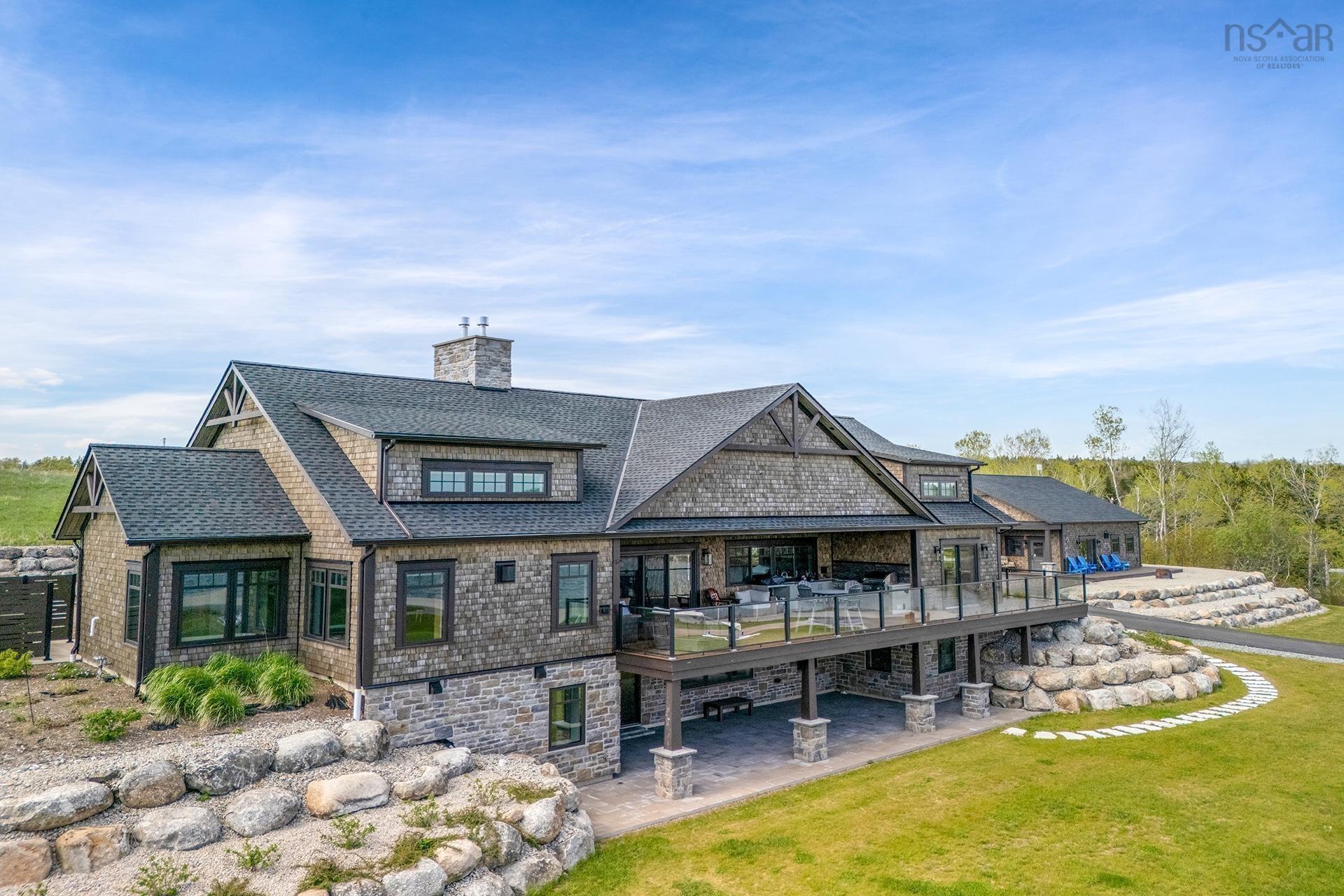 $2,850,000.00: 580 Masons Beach Road, First South