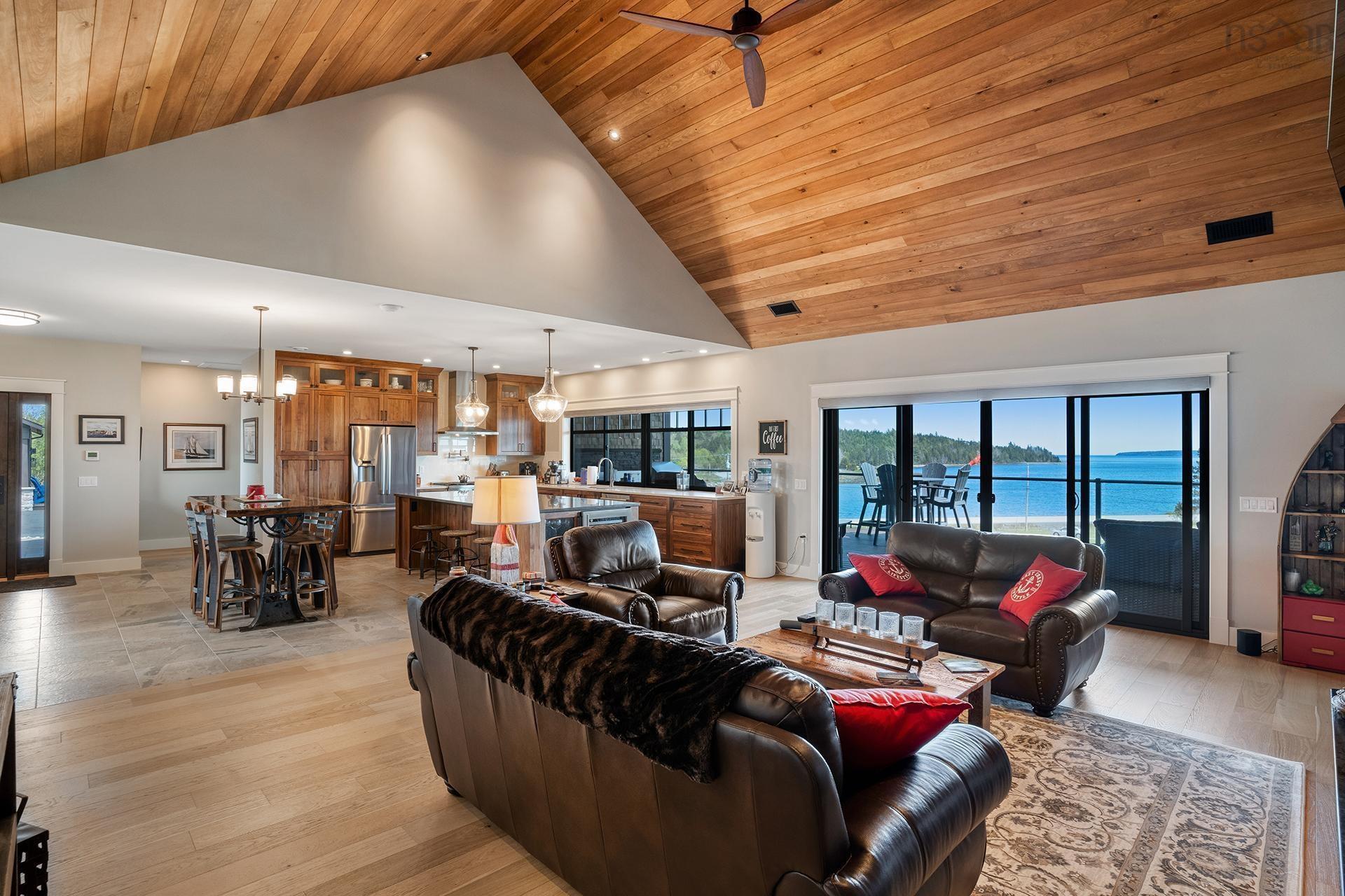 $2,850,000.00: 580 Masons Beach Road, First South