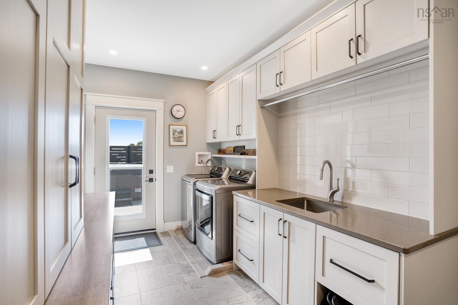 $2,850,000.00: 580 Masons Beach Road, First South