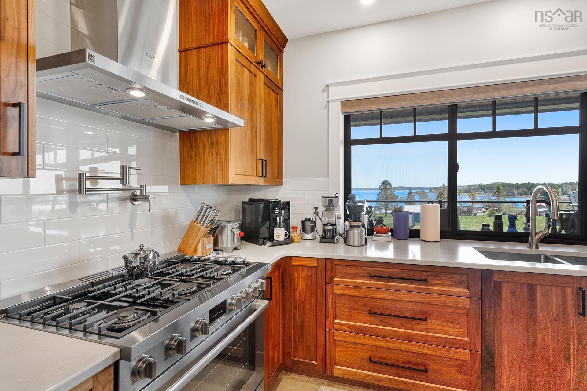 $2,850,000.00: 580 Masons Beach Road, First South