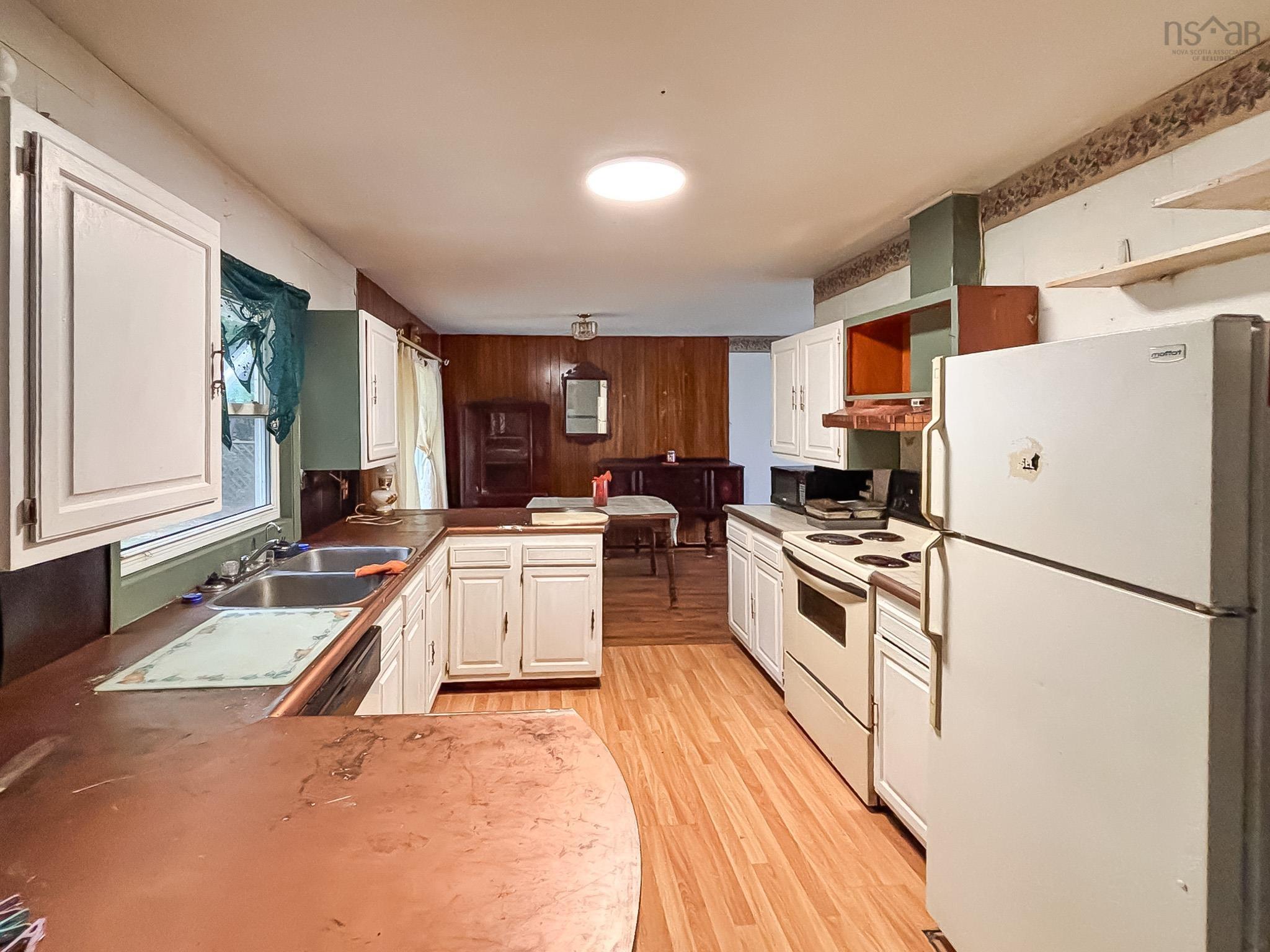 $274,500.00: 93 Parkdale Avenue, Bridgewater