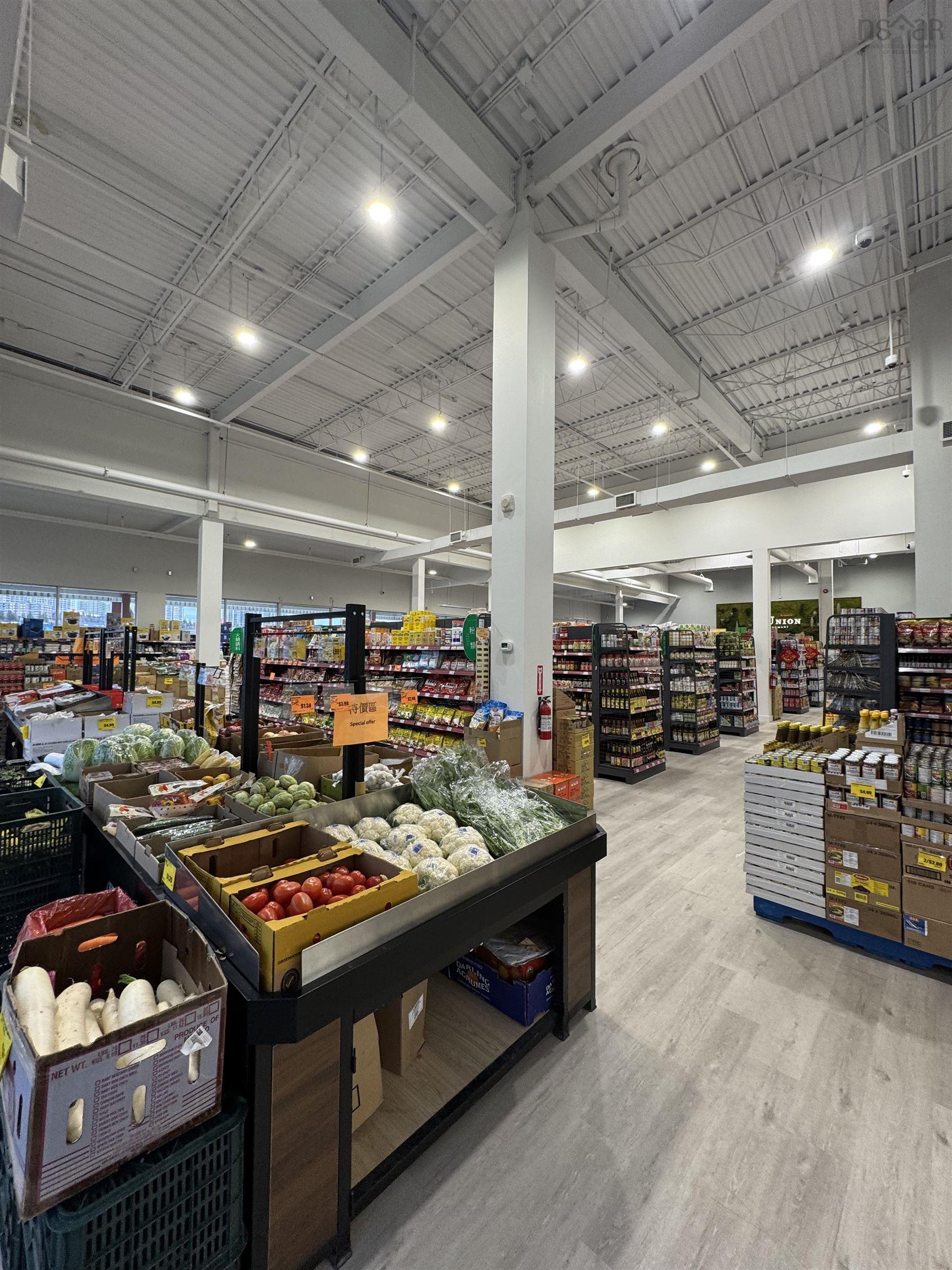 $599,000.00: 15-16 201 Chain Lake Drive, Halifax