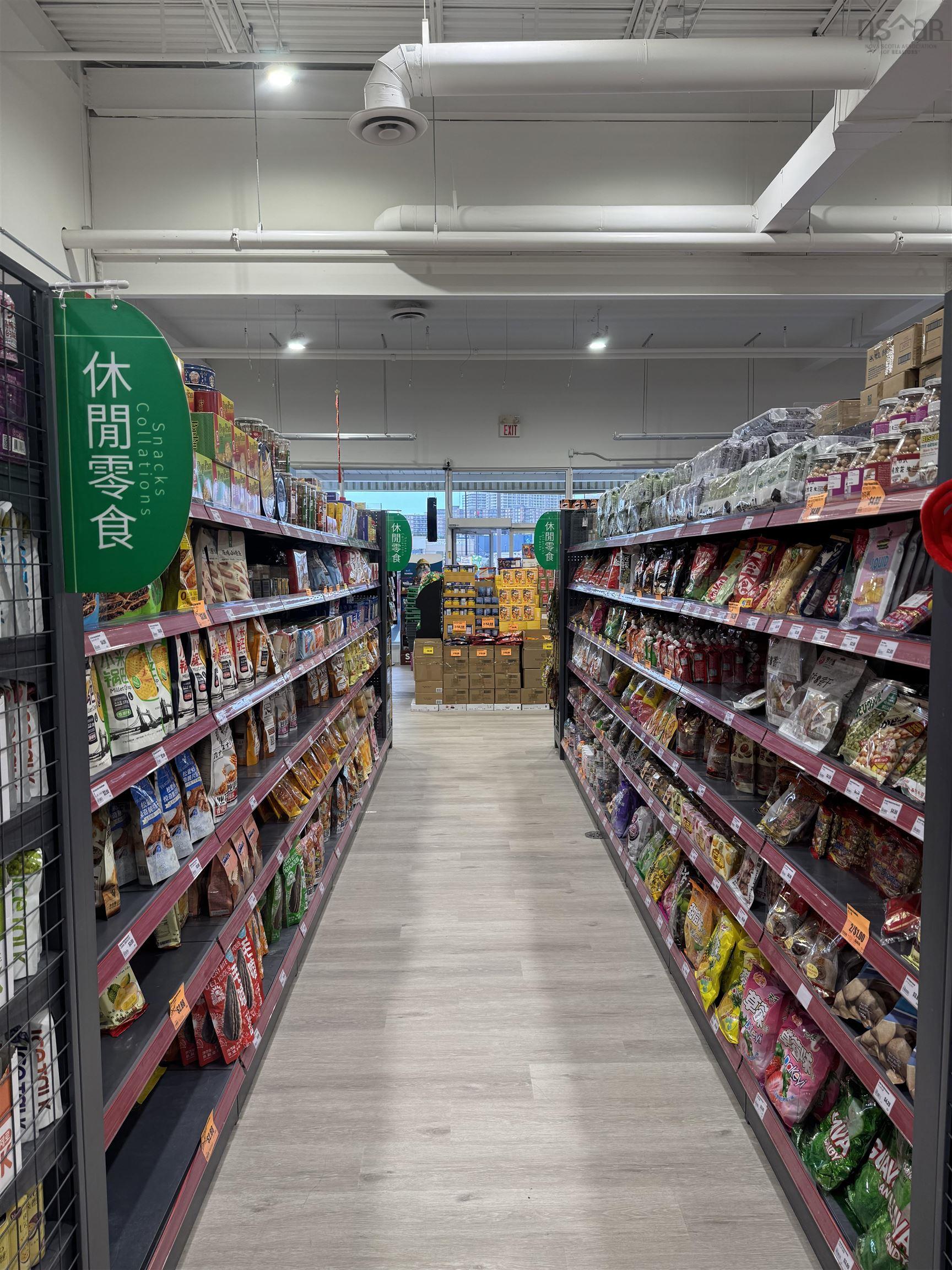 $599,000.00: 15-16 201 Chain Lake Drive, Halifax