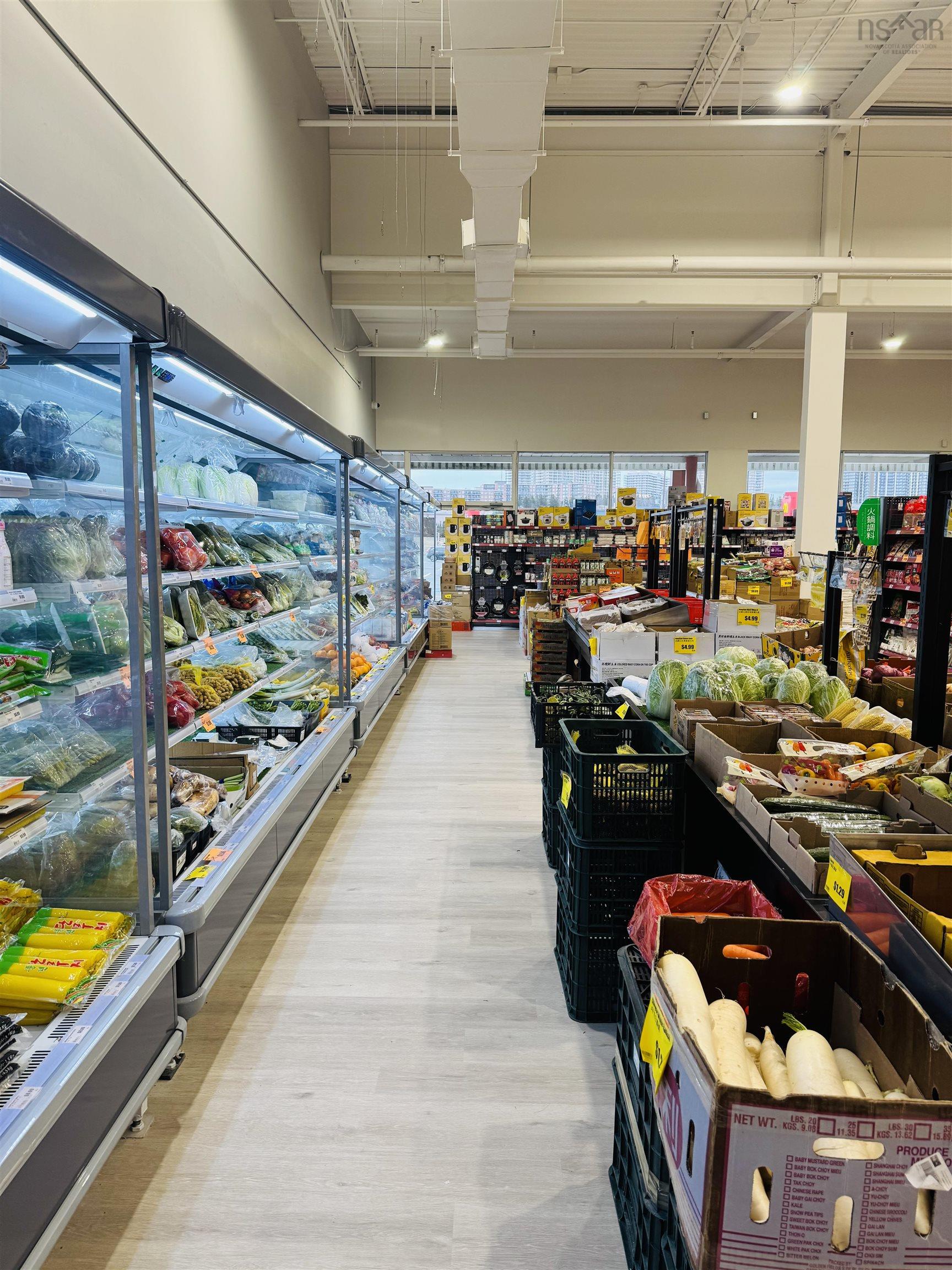 $599,000.00: 15-16 201 Chain Lake Drive, Halifax