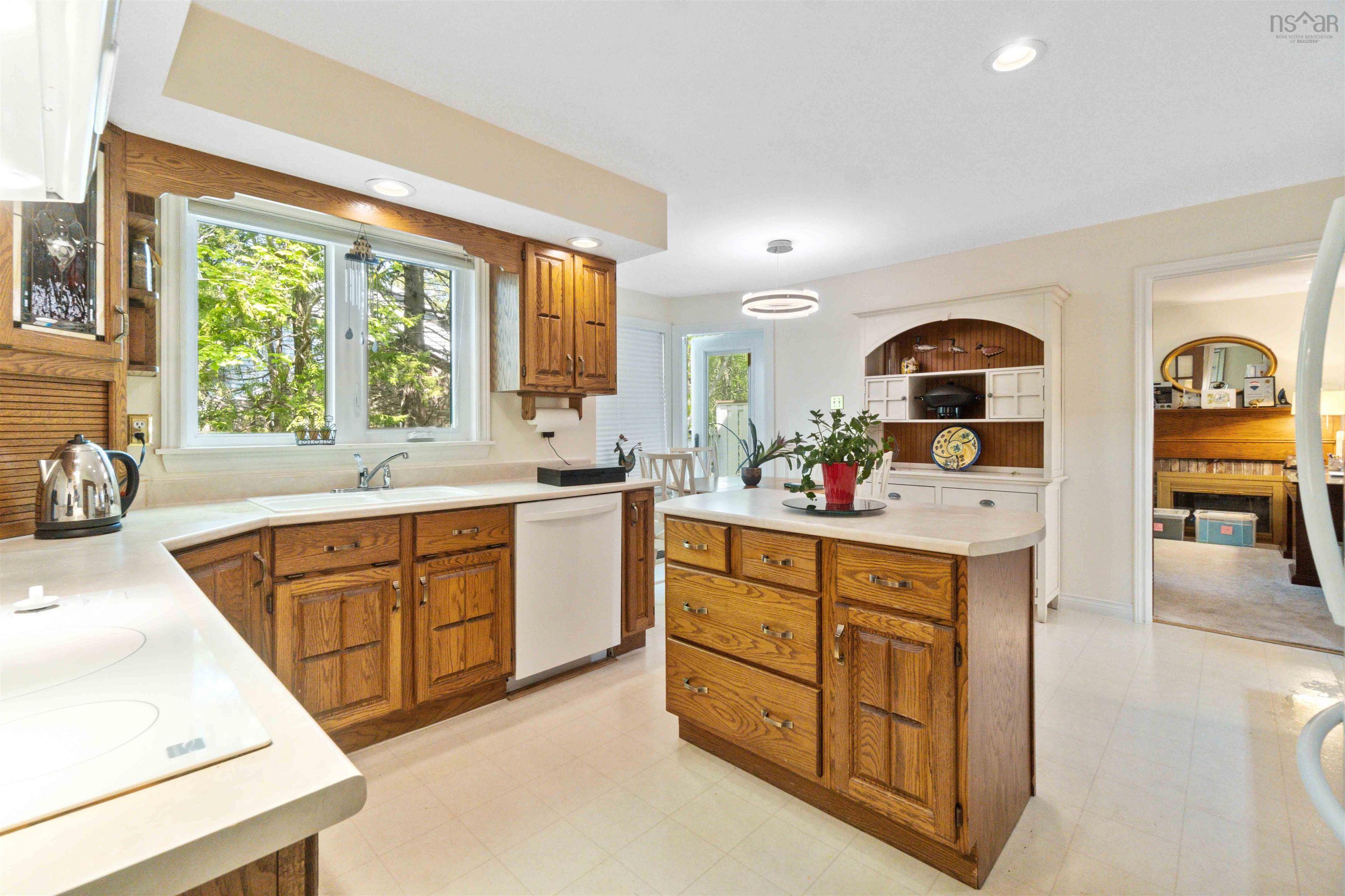 47 Rockhaven Drive, Halifax, NS (MLS 202508232)