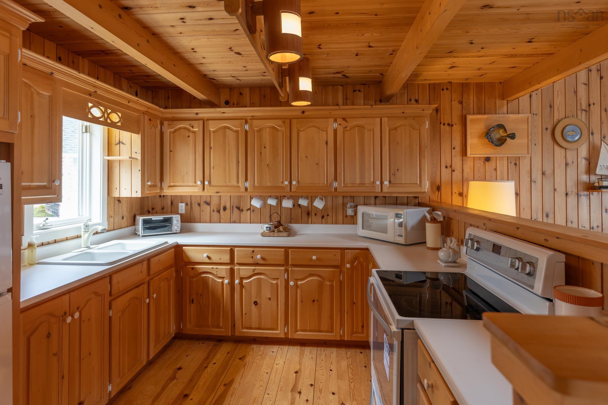 $395,000.00: 81 Chemin Des Bouleaux, Sluice Point